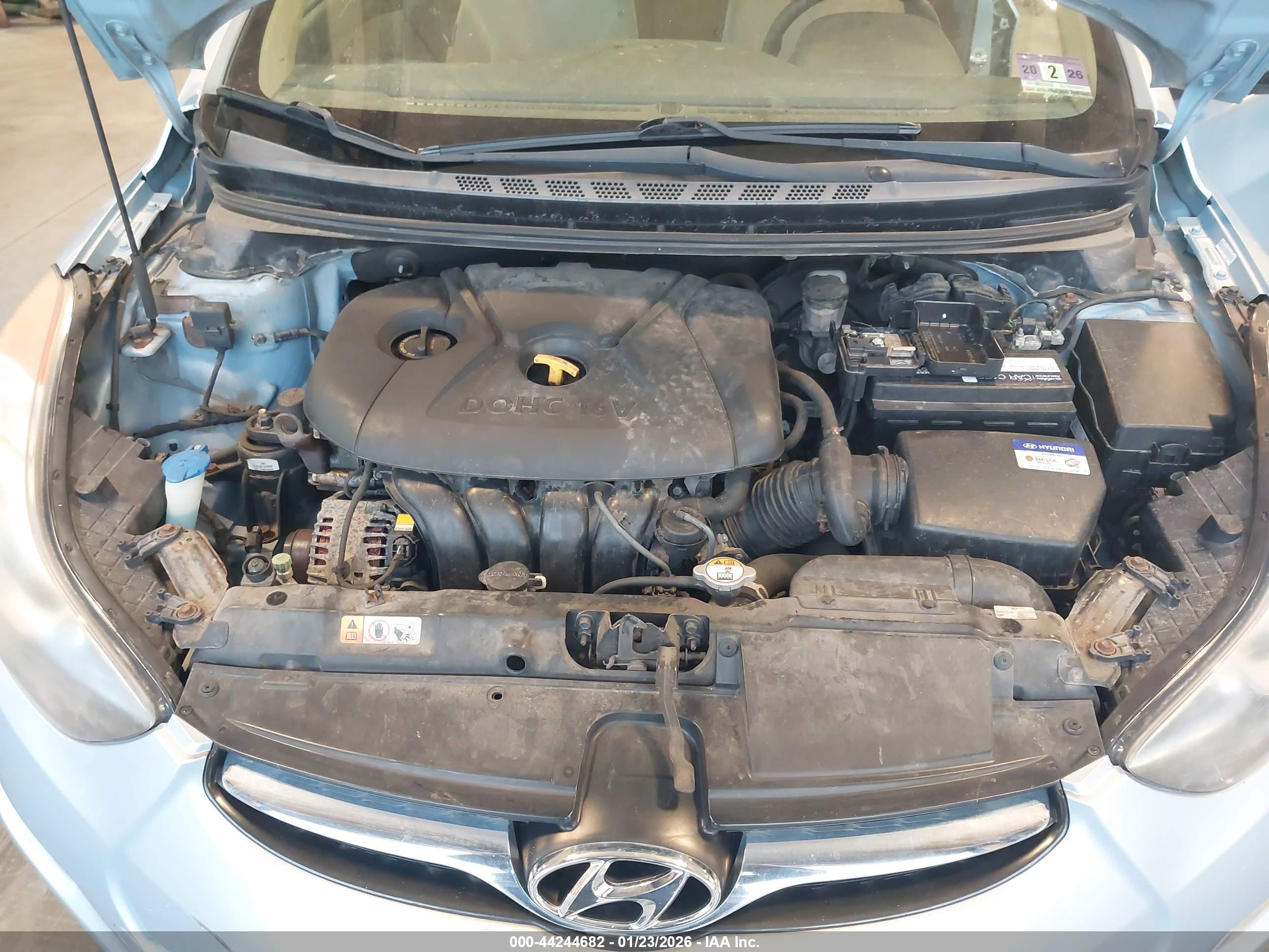 HYUNDAI ELANTRA image 10