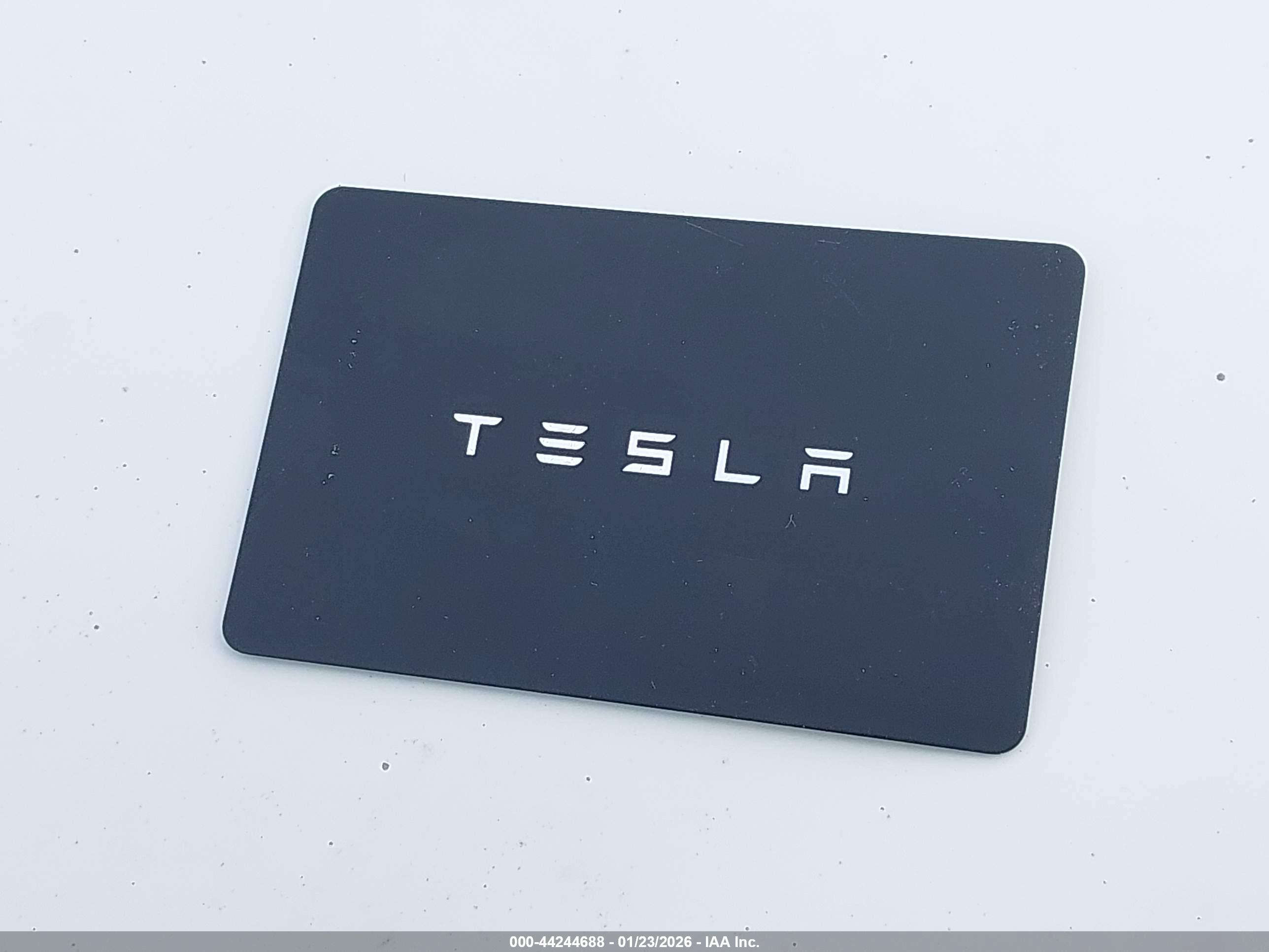 TESLA MODEL image 11