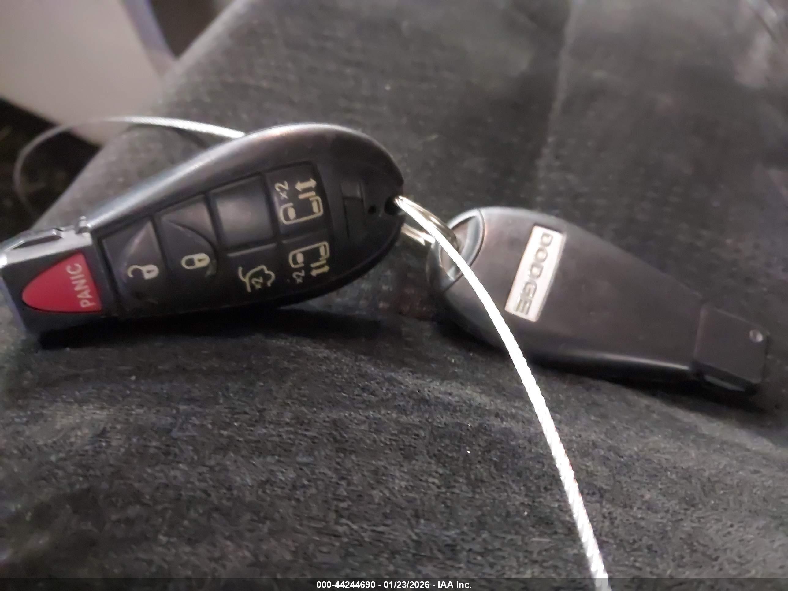 DODGE GRAND image 11