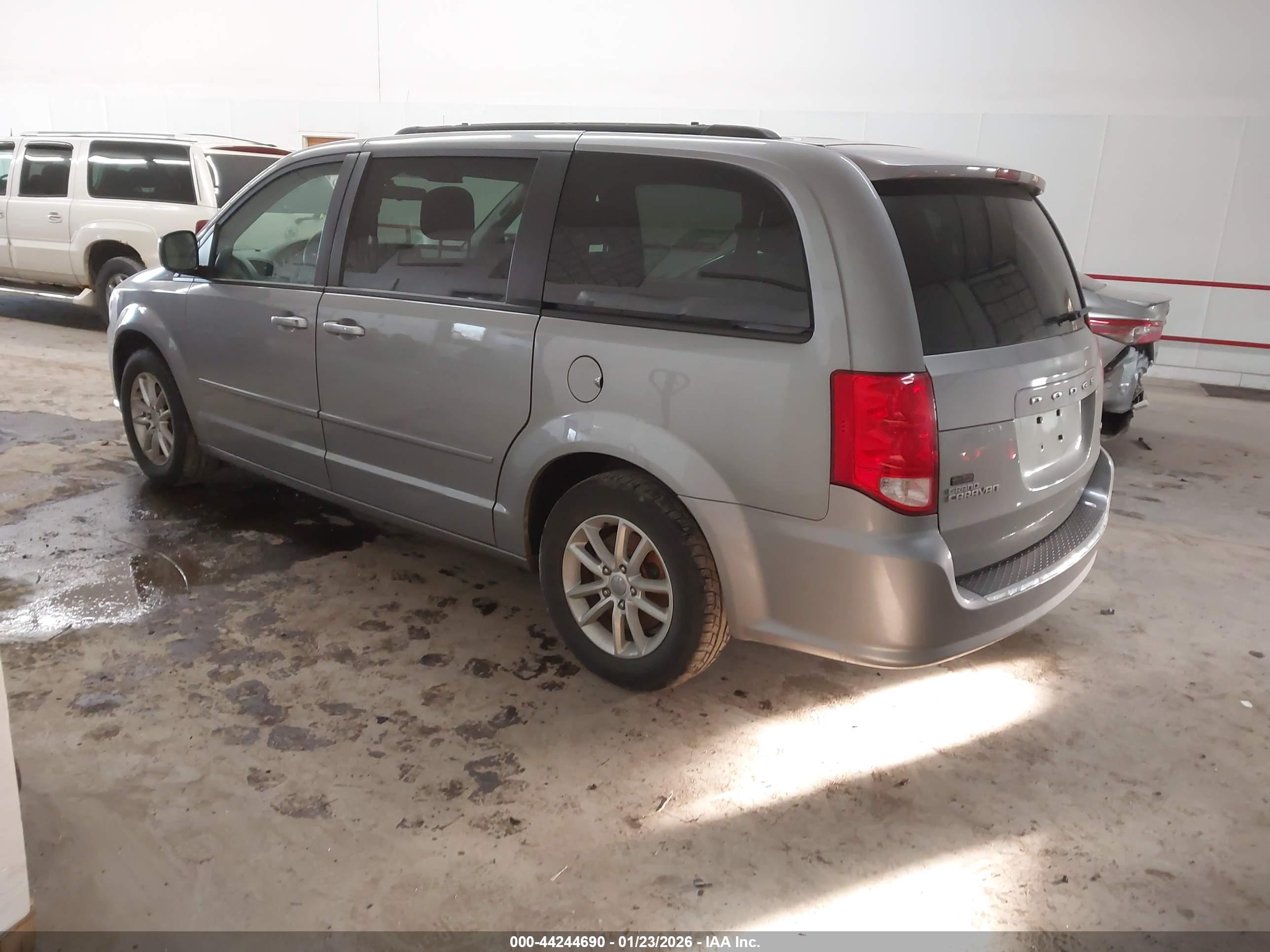 DODGE GRAND image 3