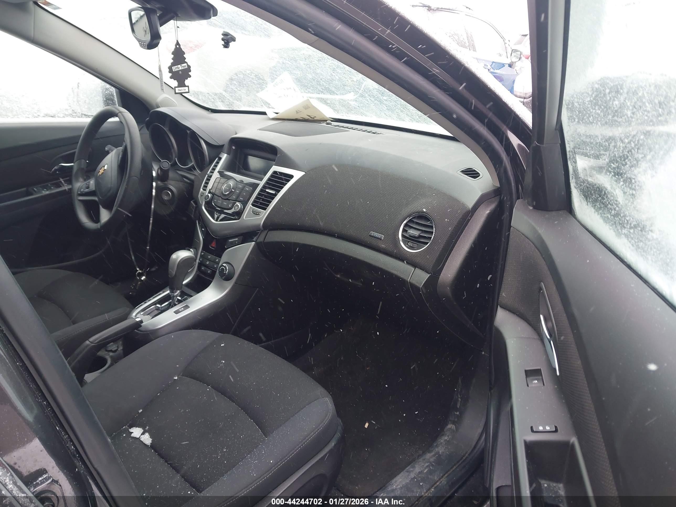 CHEVROLET CRUZE image 5