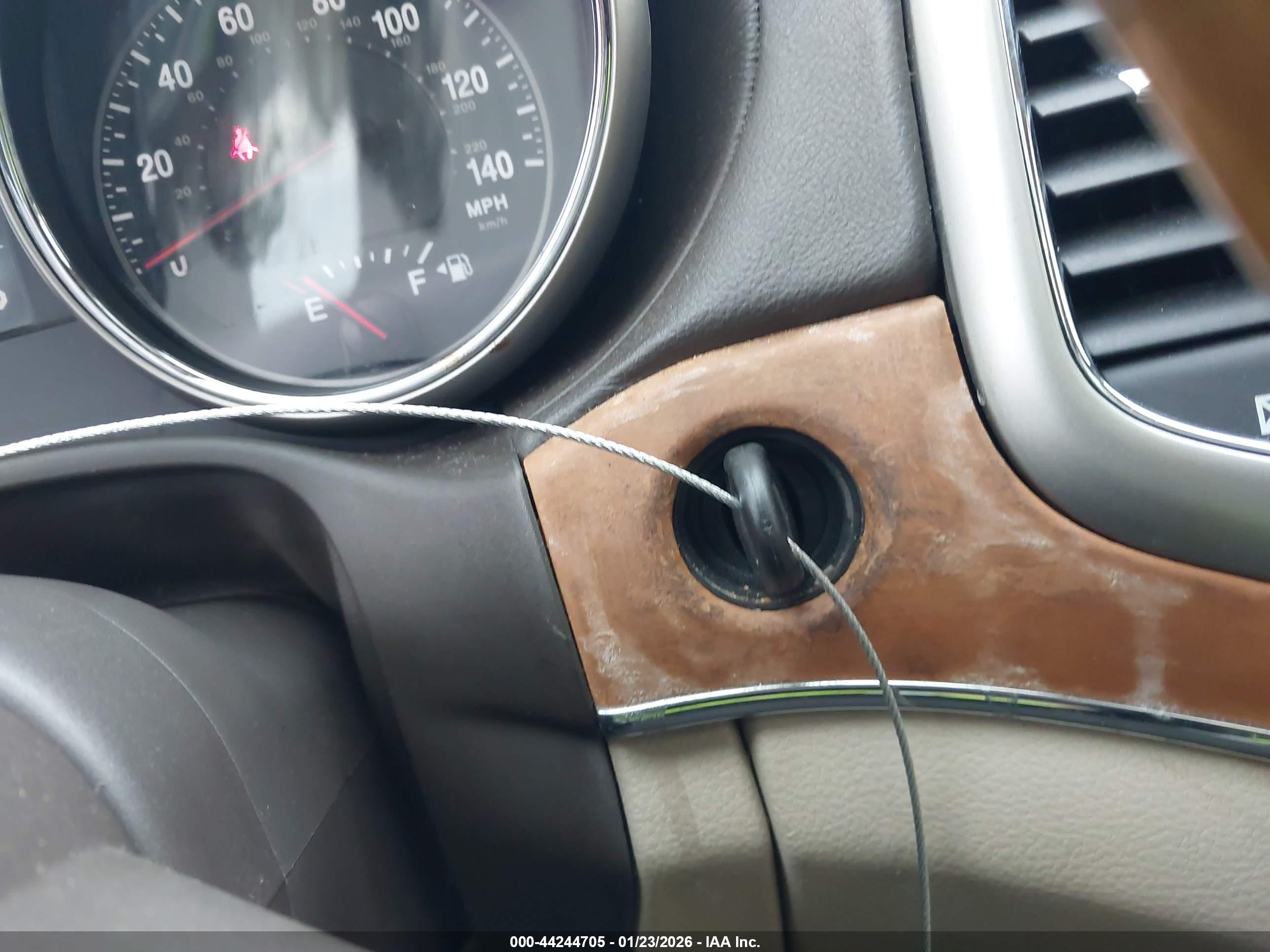 JEEP GRAND image 11