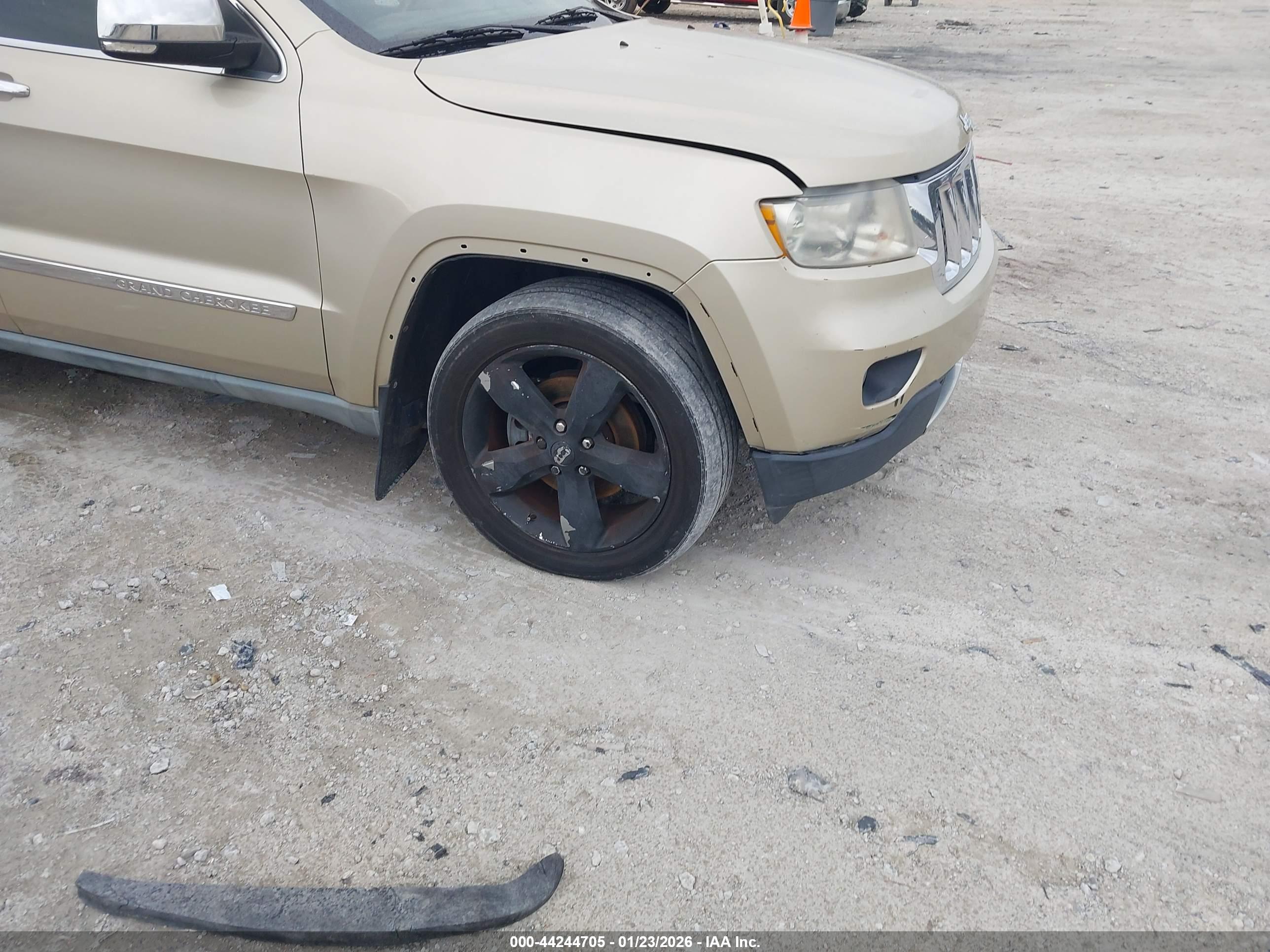 JEEP GRAND image 6