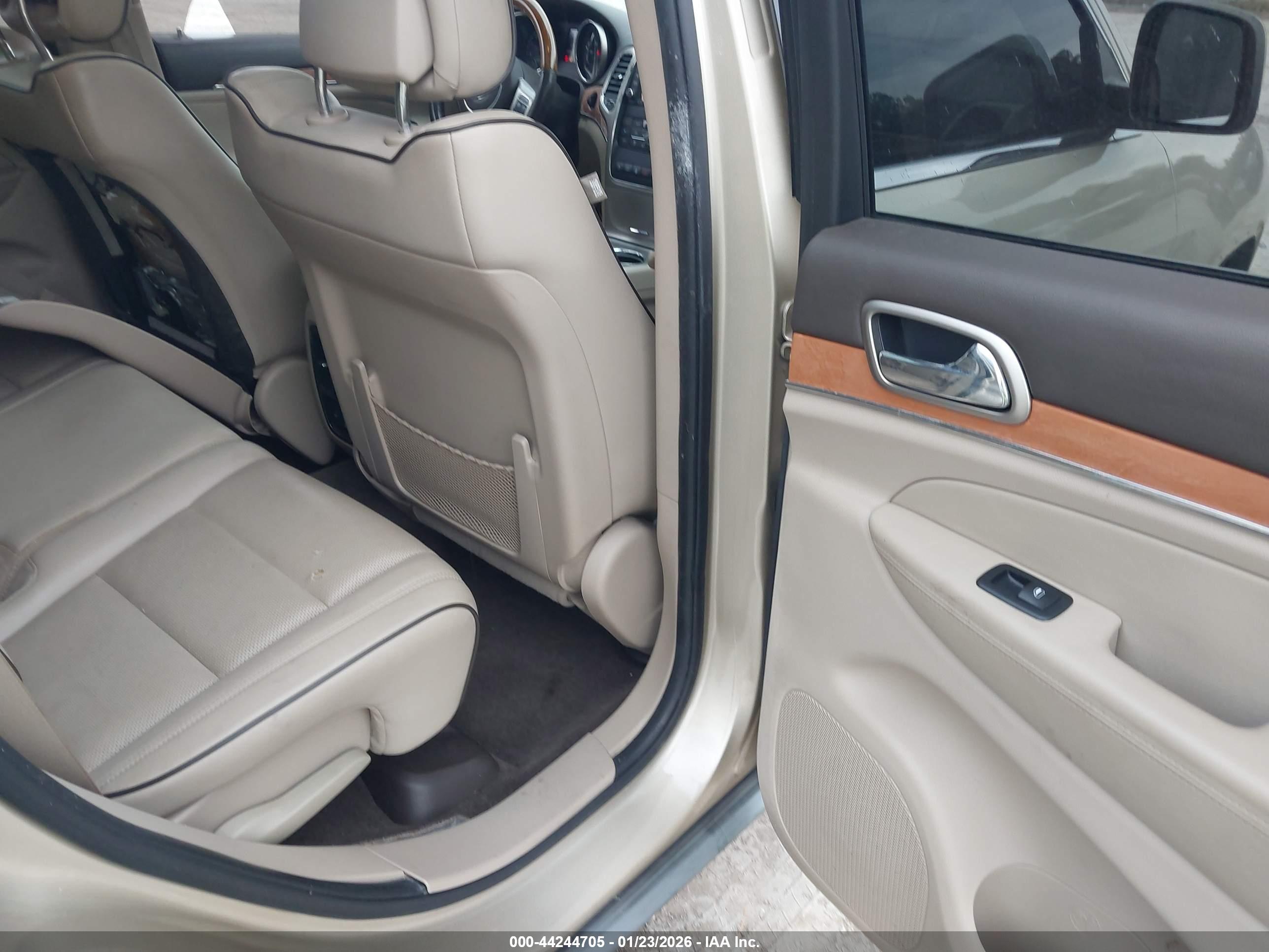 JEEP GRAND image 8