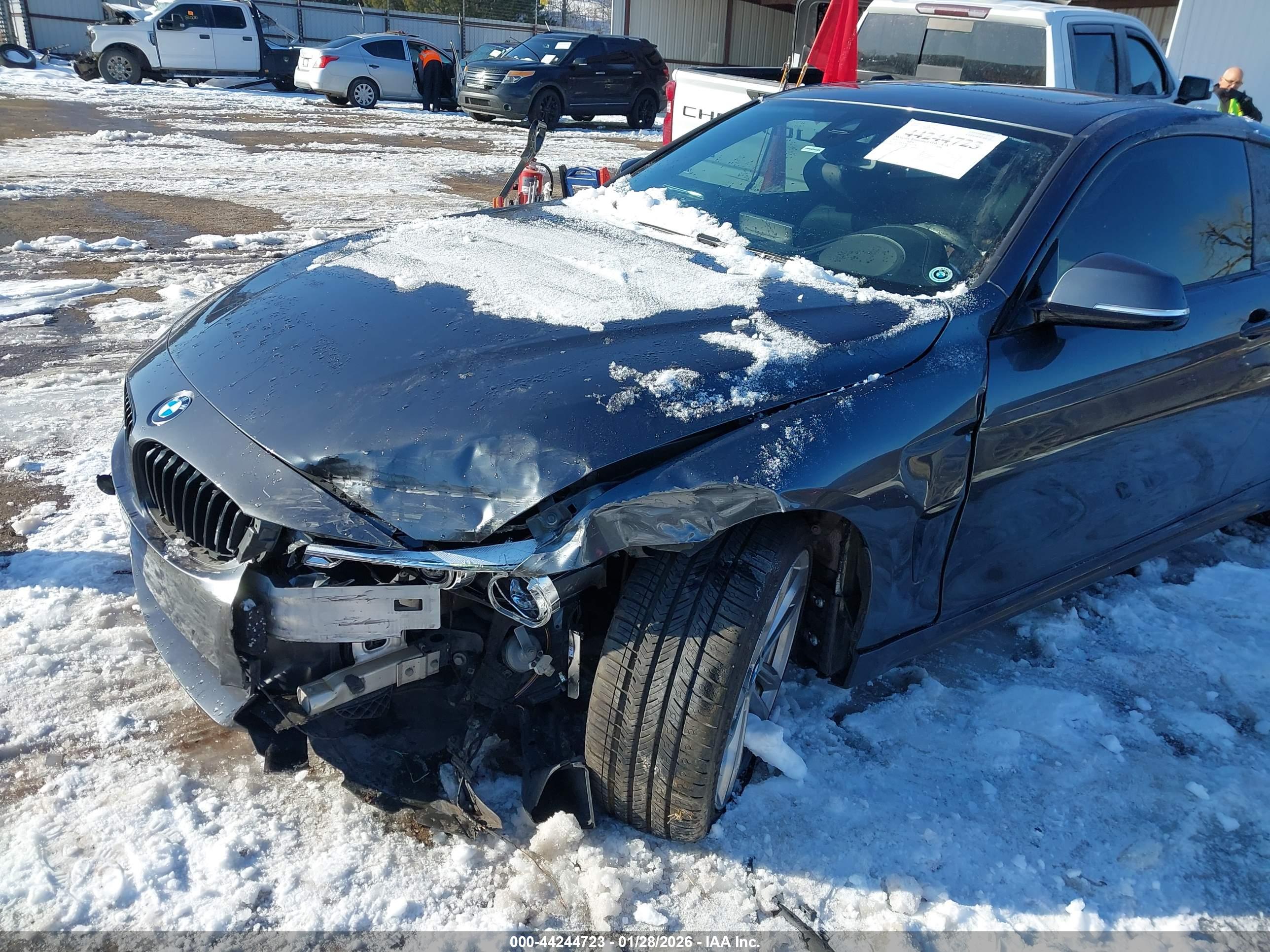 BMW 440I image 6