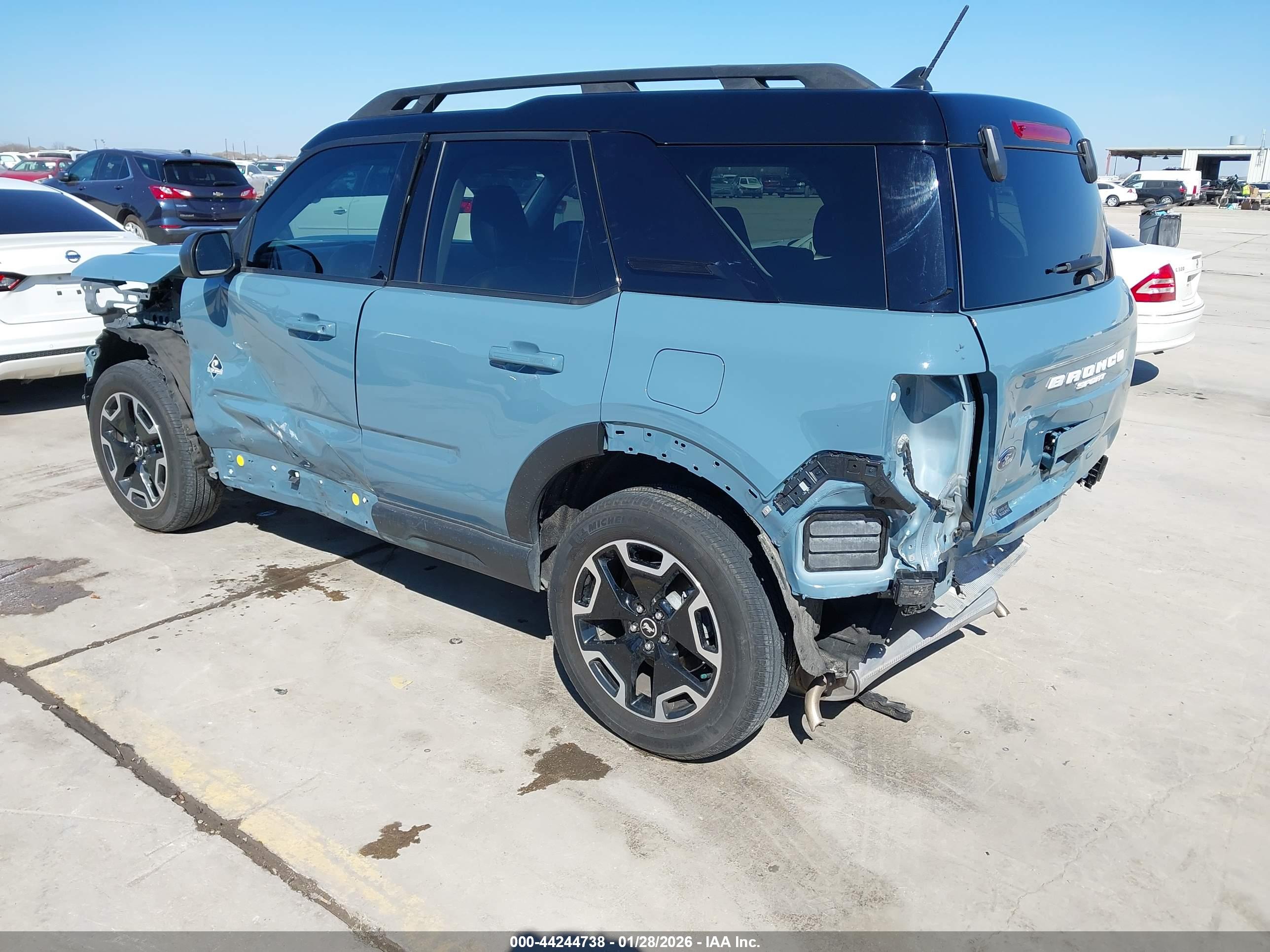 FORD BRONCO image 3