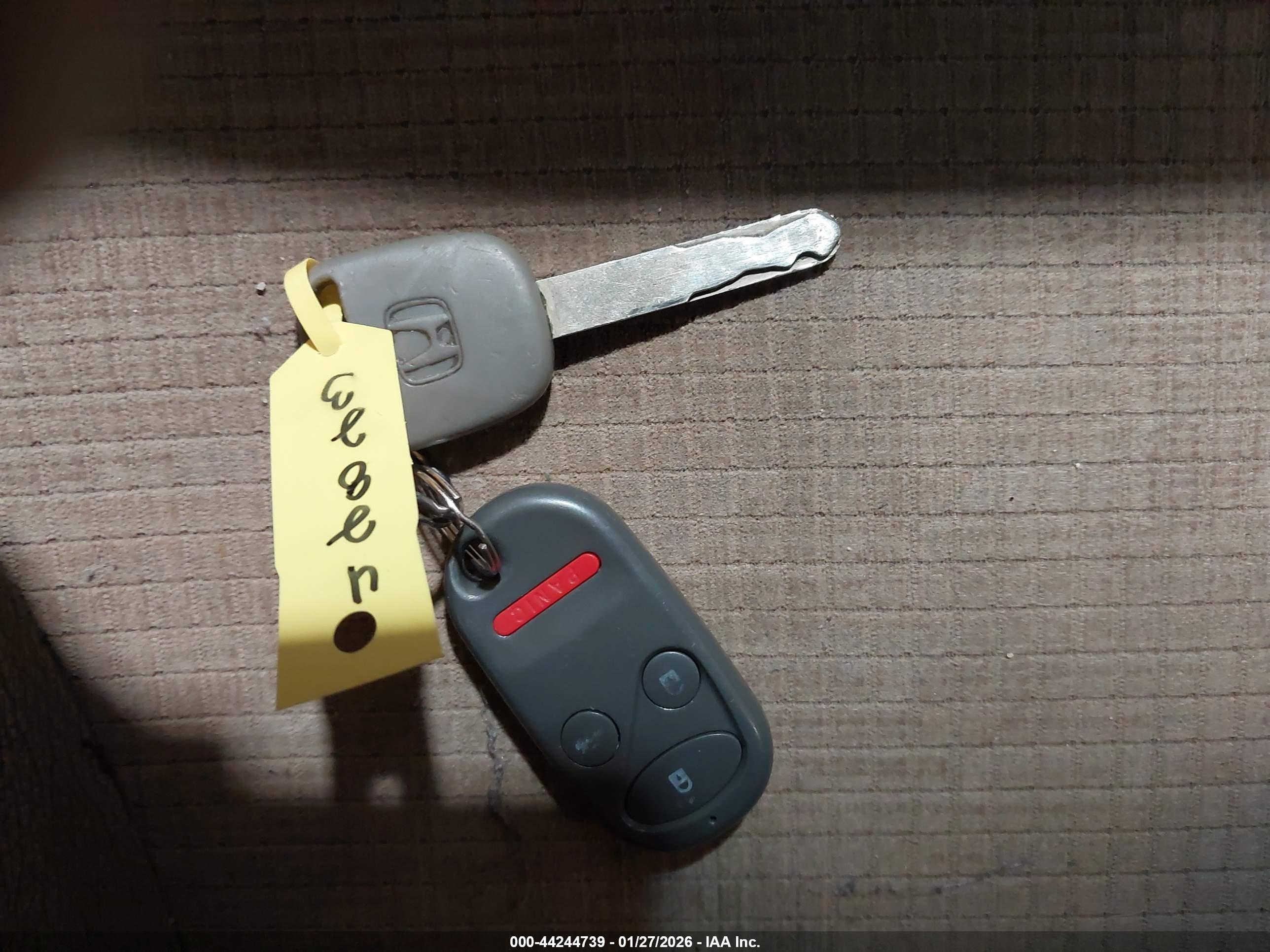 HONDA CR-V image 11