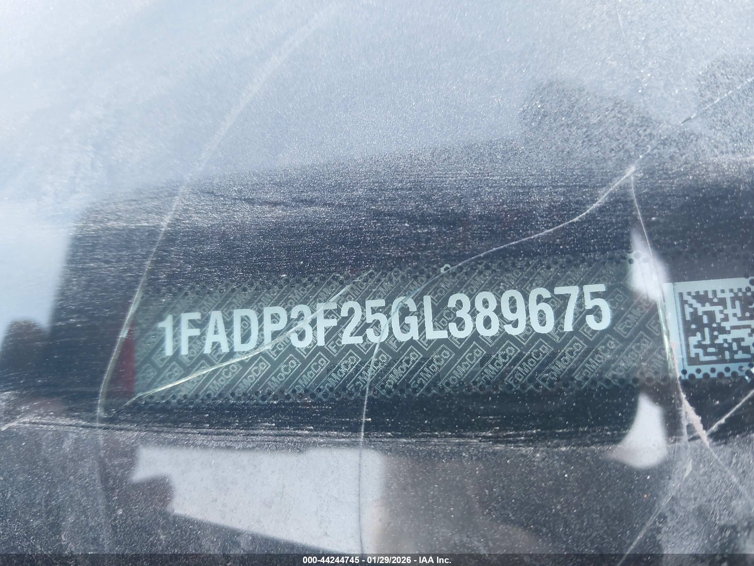 FORD FOCUS image 9