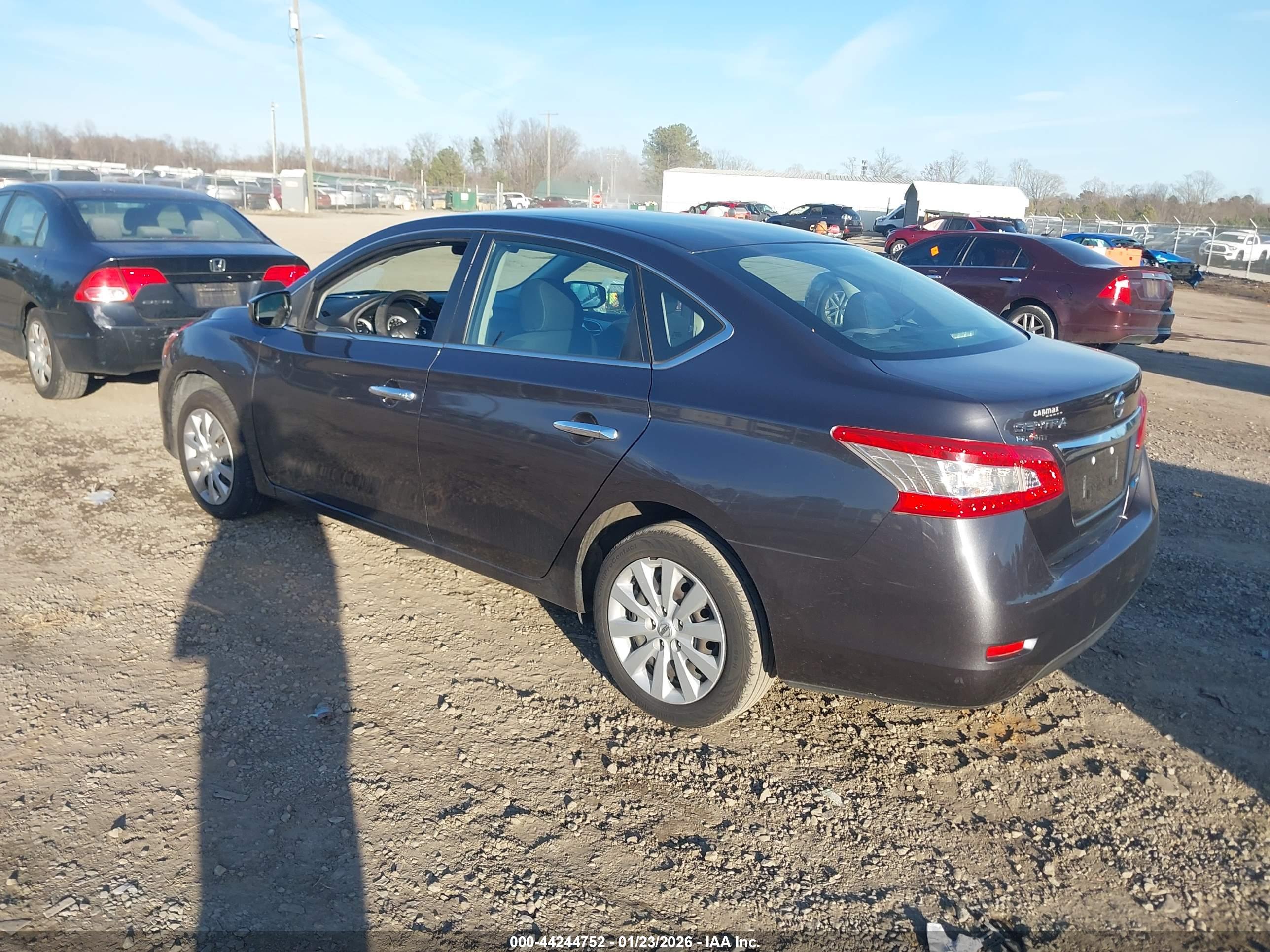 NISSAN SENTRA image 3