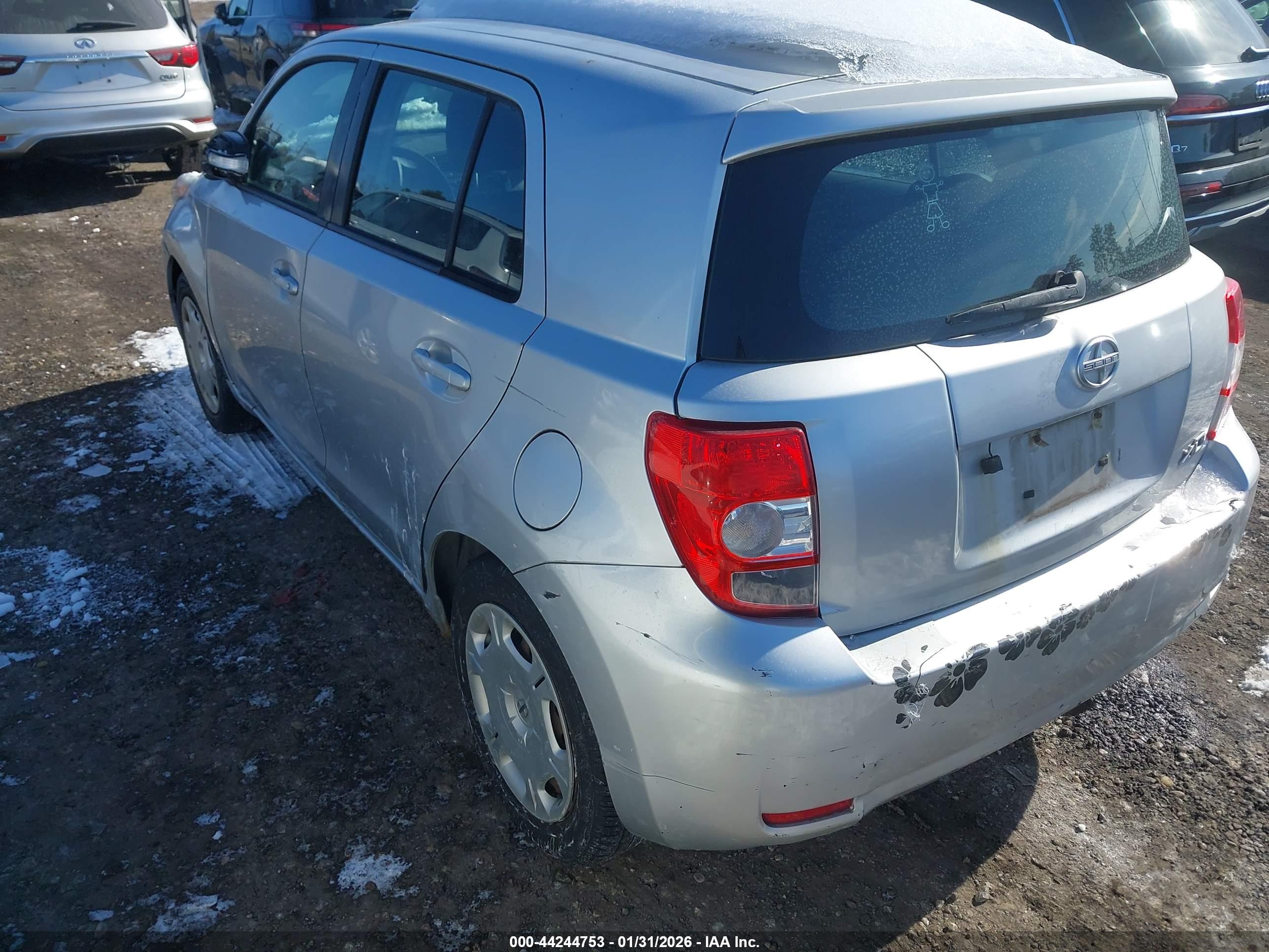 SCION XD image 6