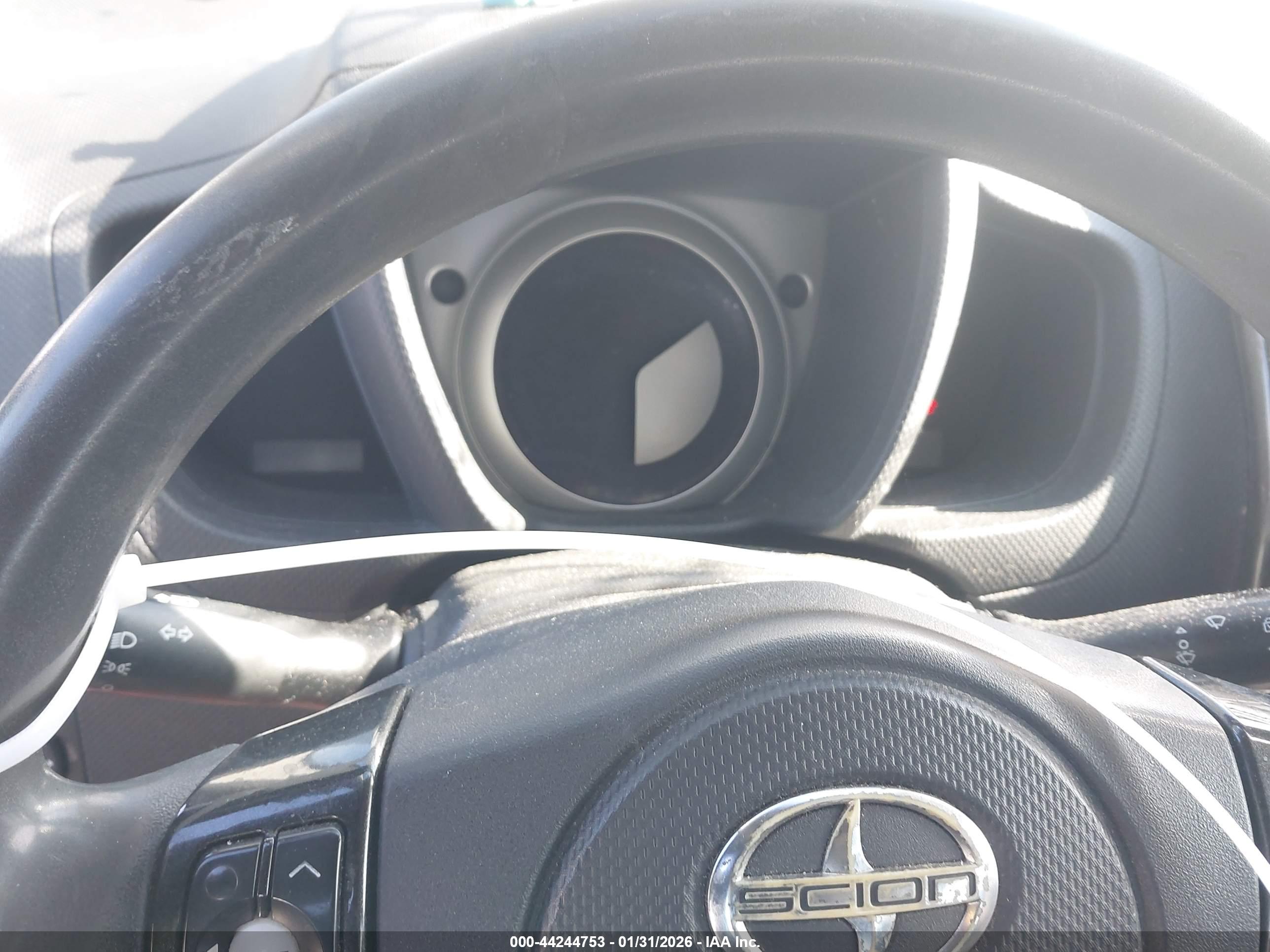 SCION XD image 7