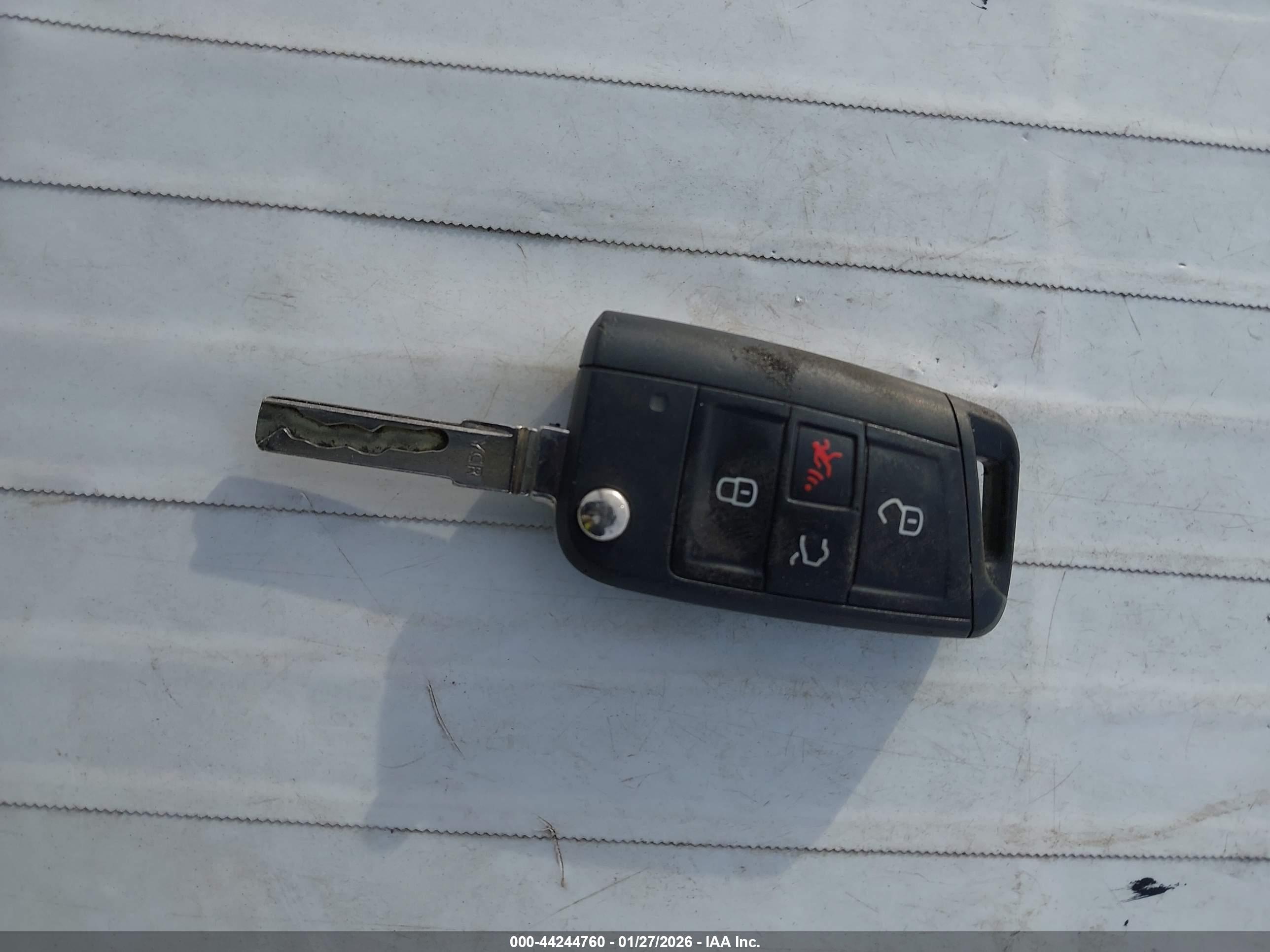 VOLKSWAGEN GOLF image 11