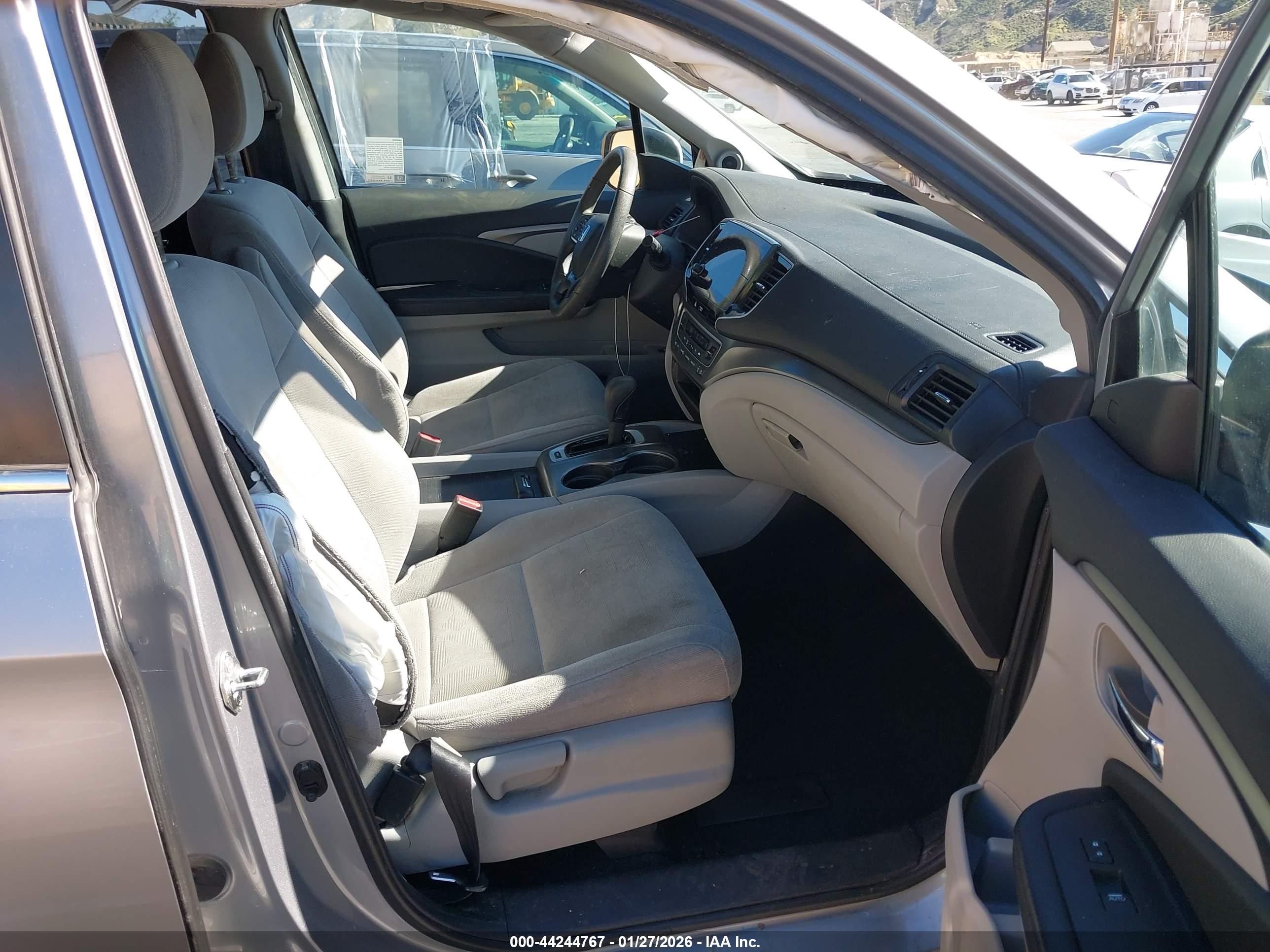HONDA PILOT image 5