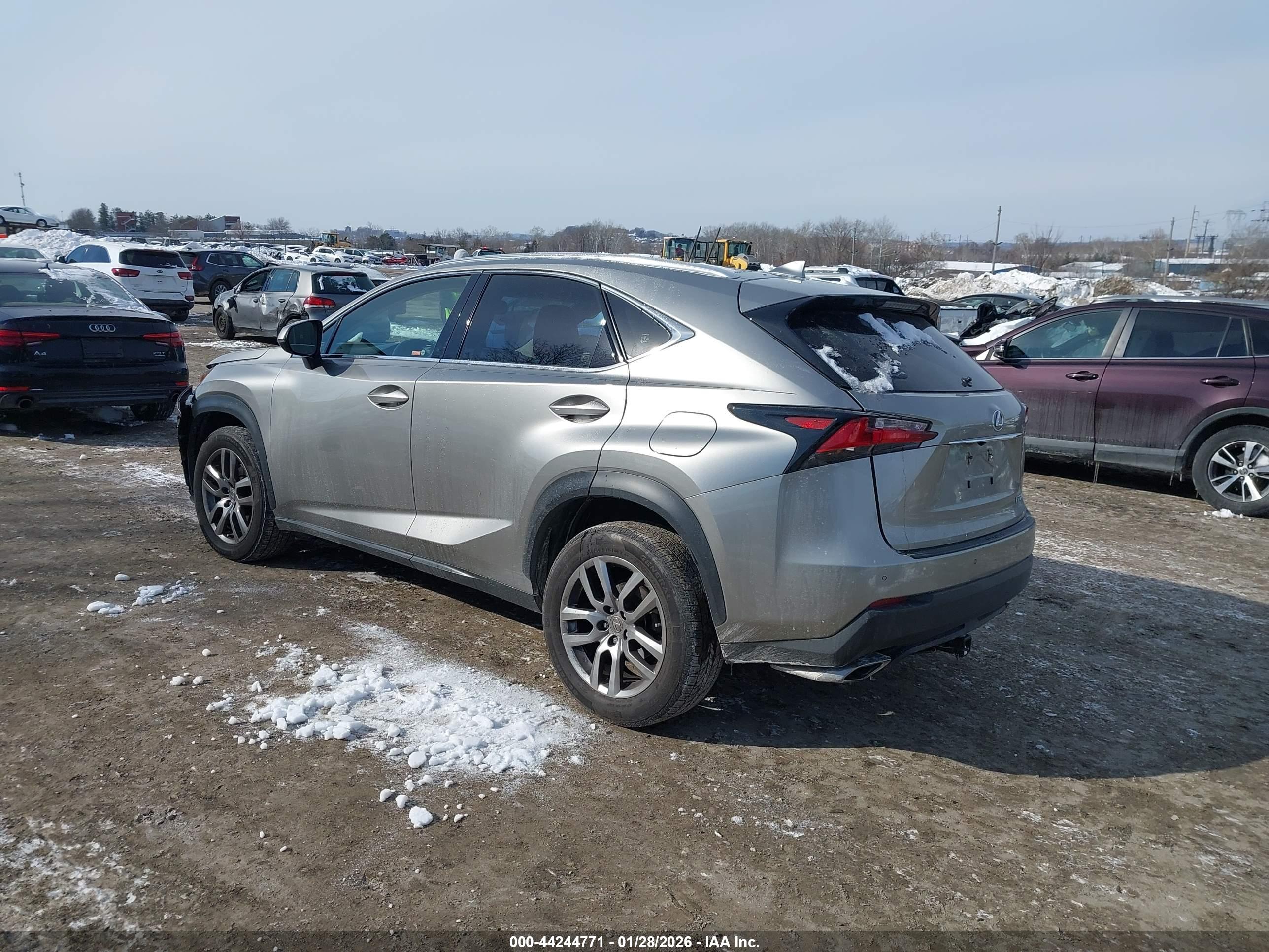 LEXUS NX image 3