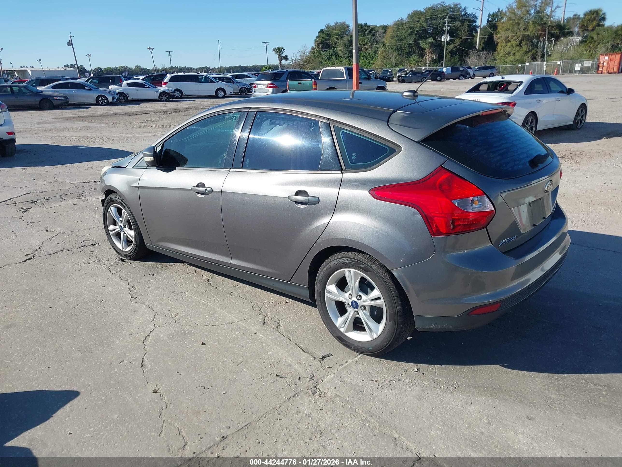FORD FOCUS image 3