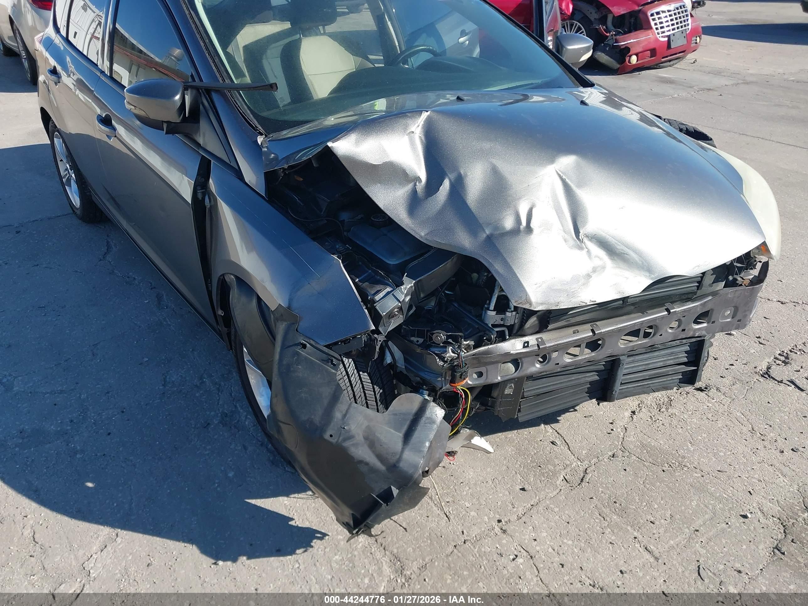 FORD FOCUS image 6