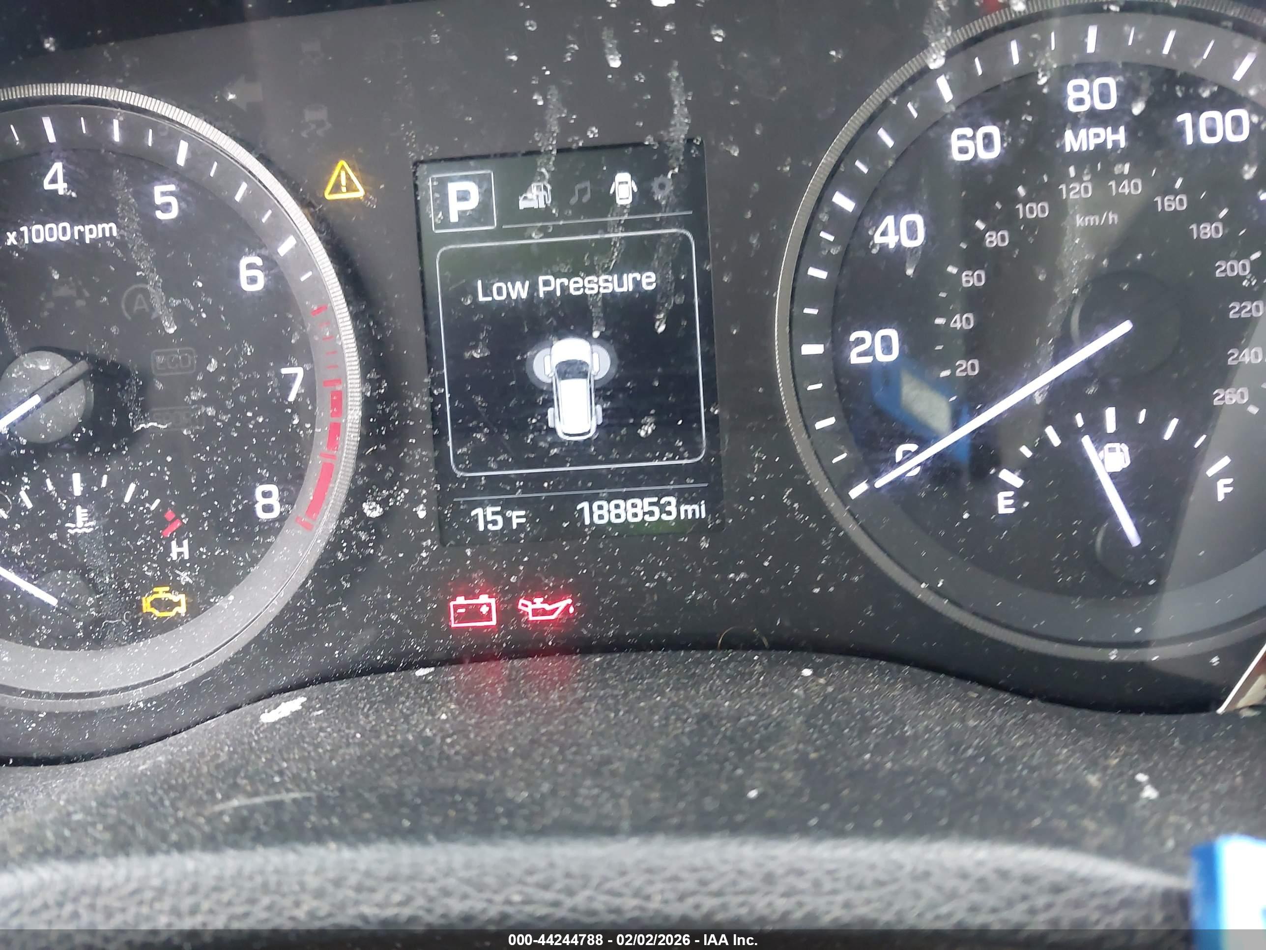 HYUNDAI TUCSON image 7