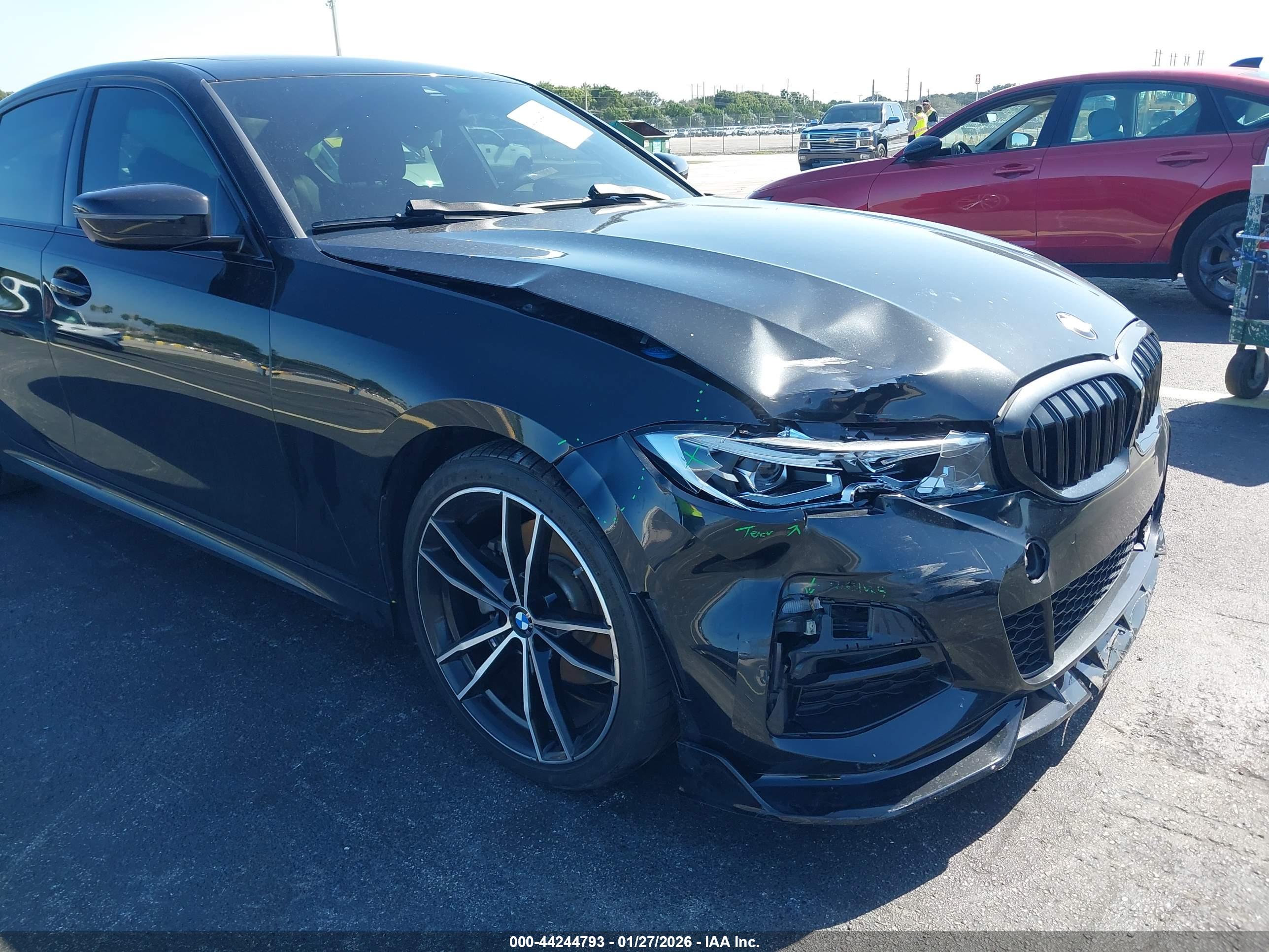 BMW 330I image 6