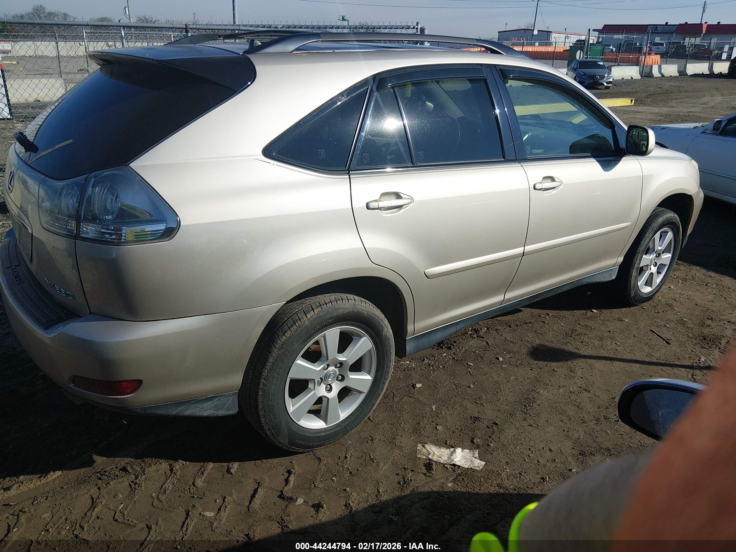 LEXUS RX image 4