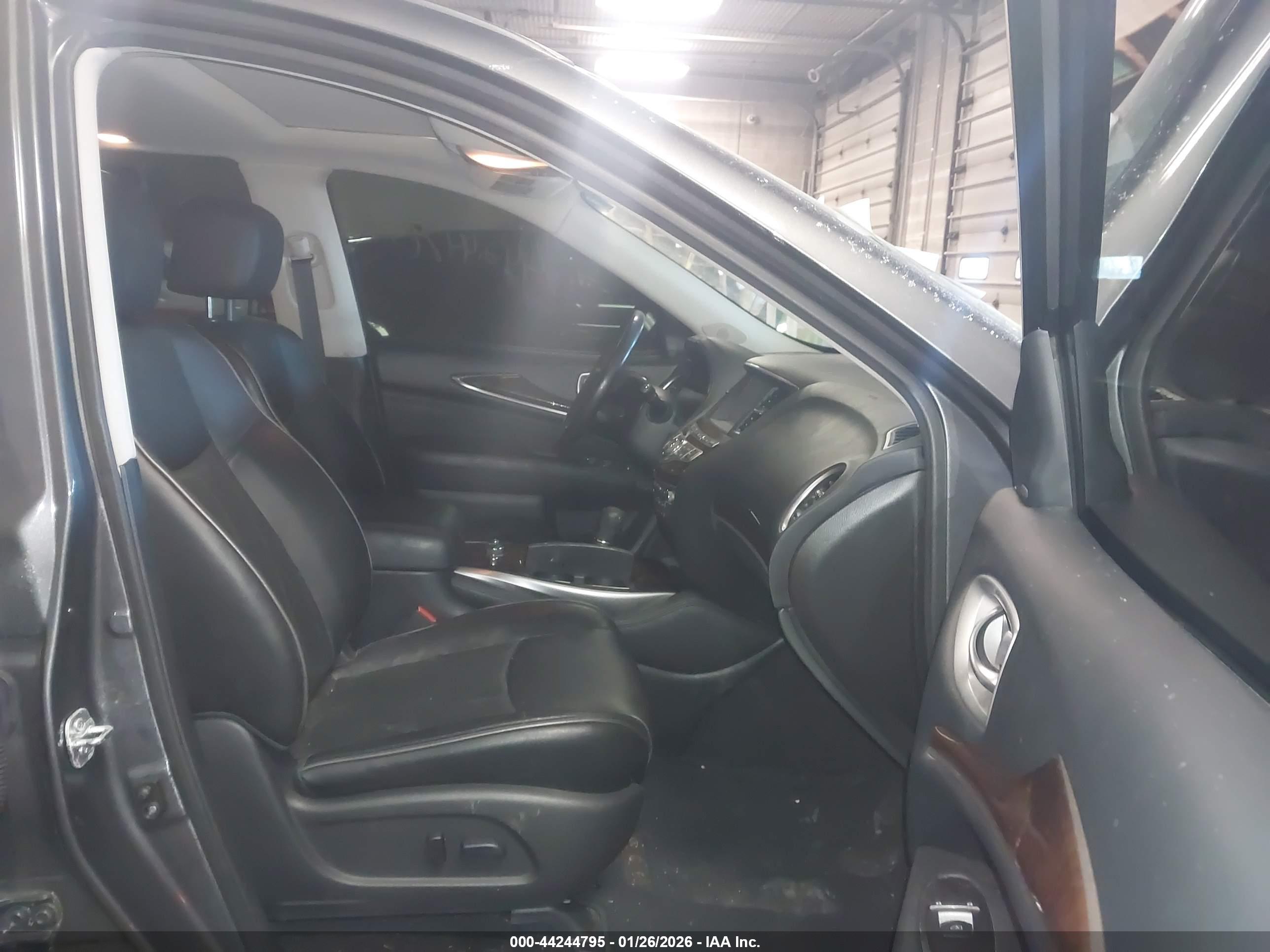 INFINITI QX60 image 5