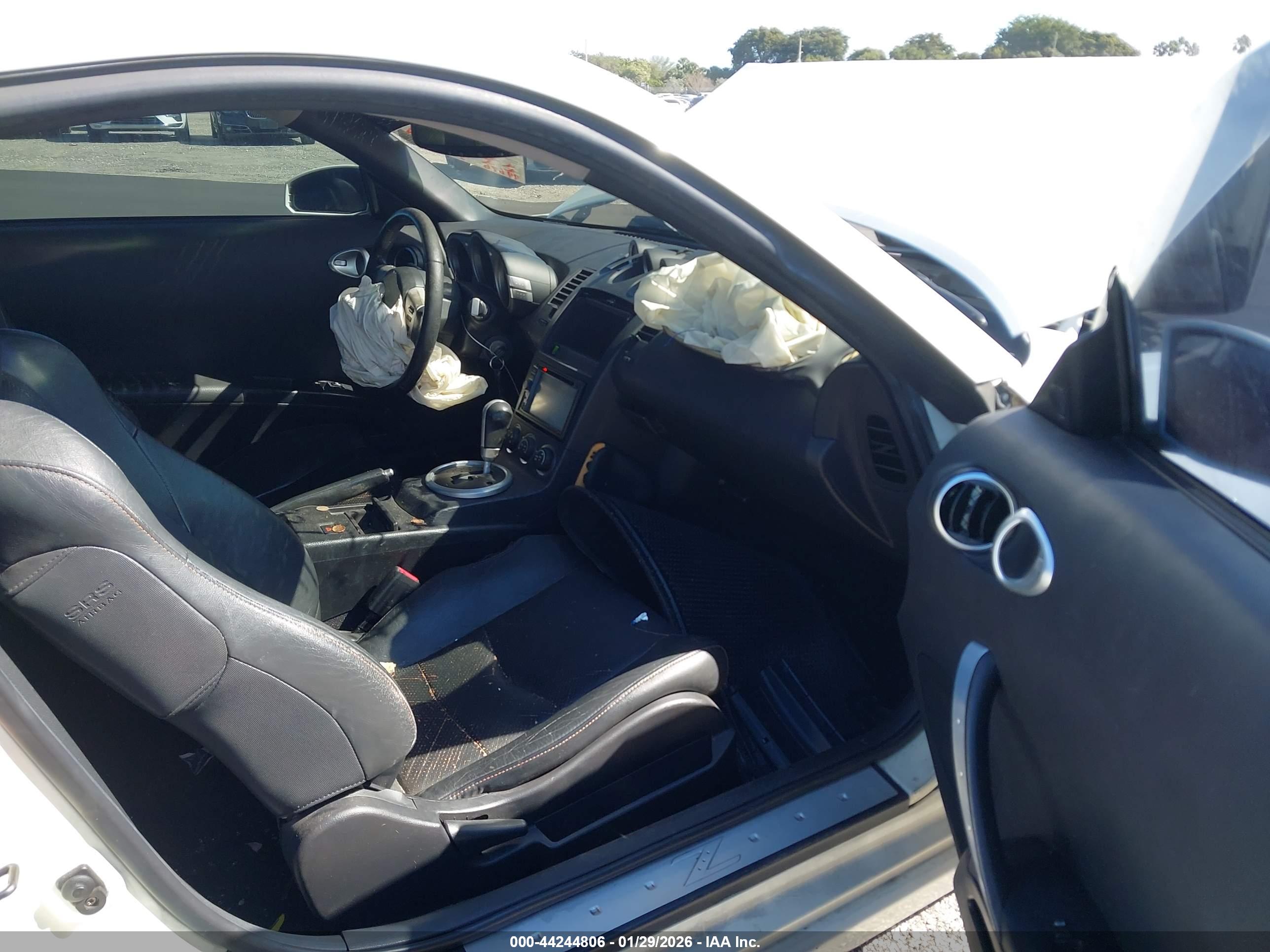 NISSAN 350Z image 5