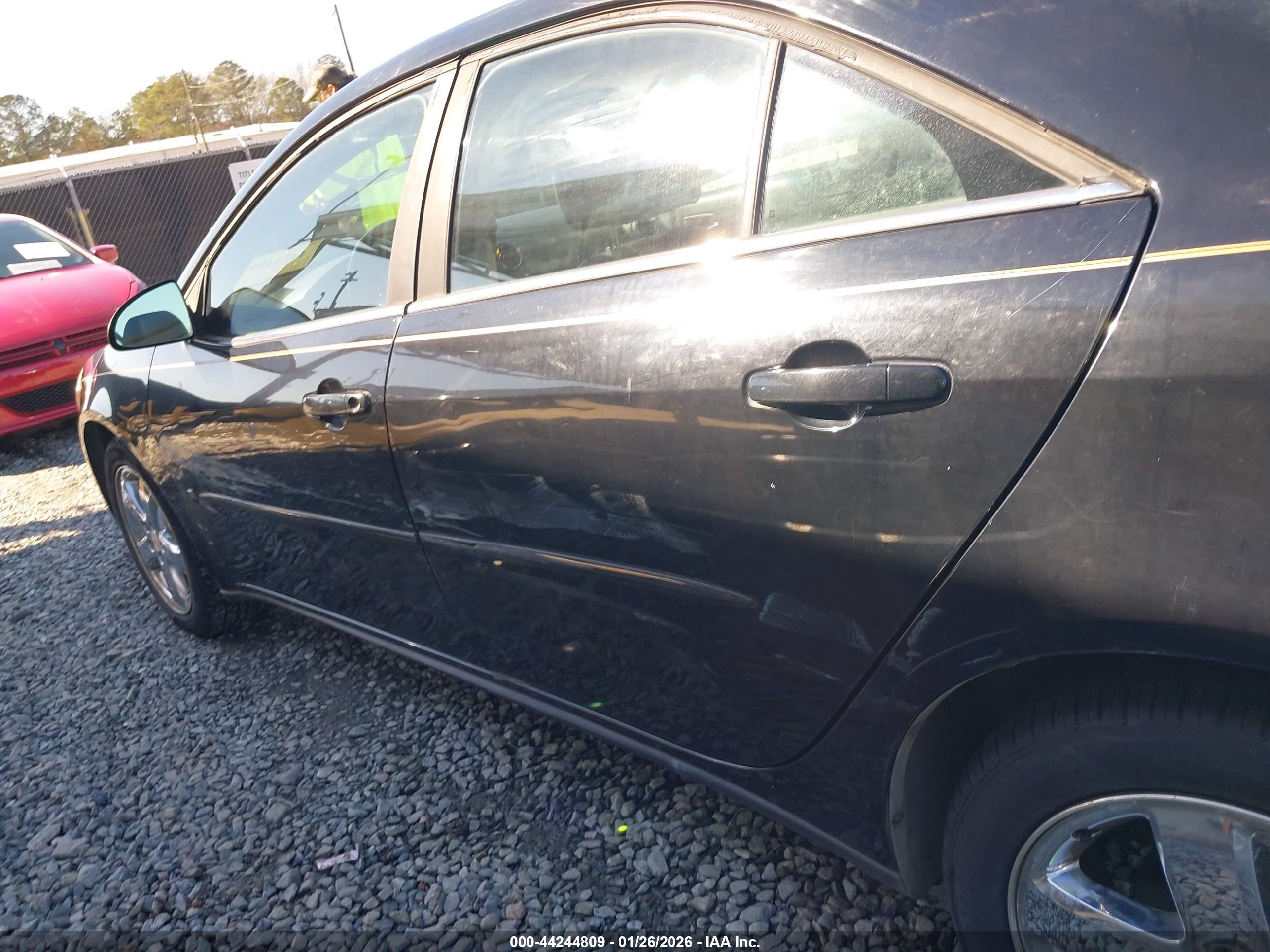 PONTIAC G6 image 6