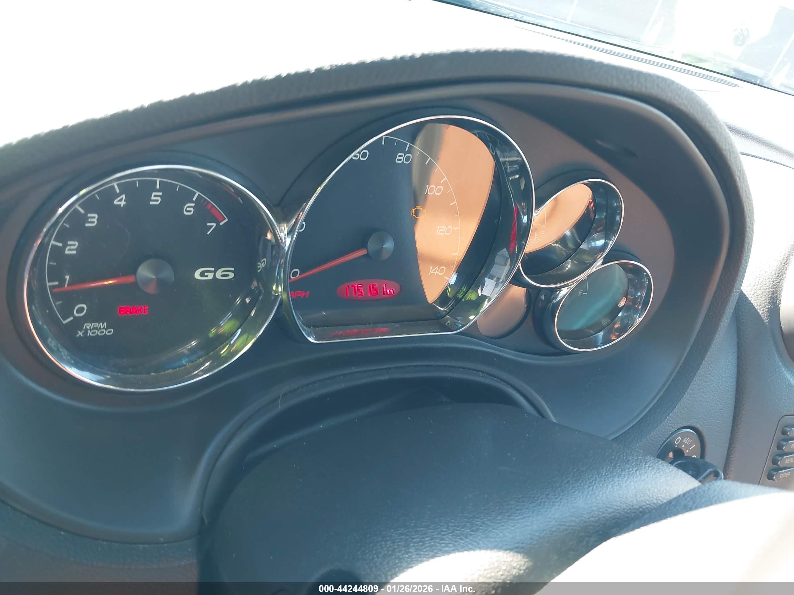 PONTIAC G6 image 7