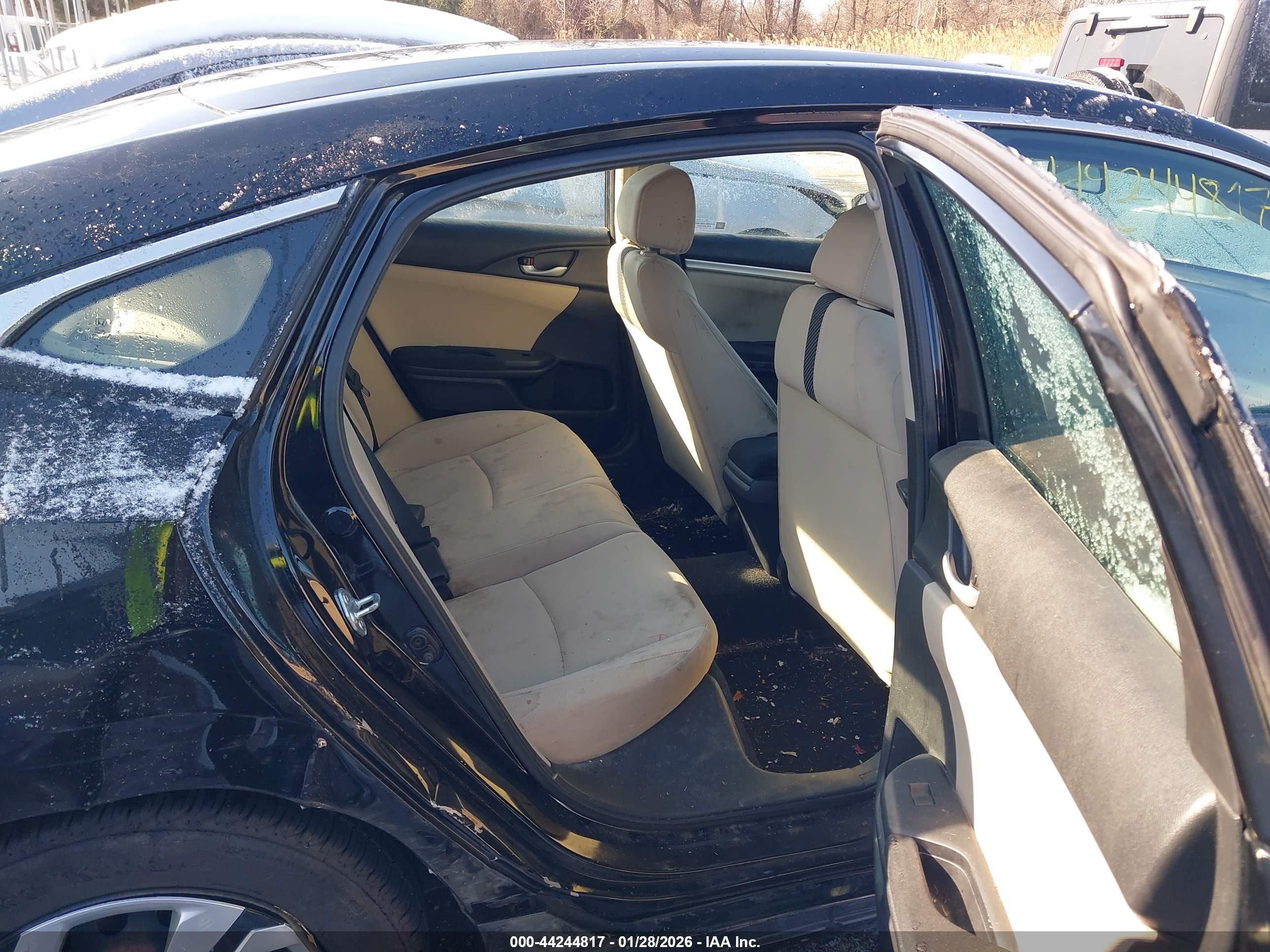 HONDA CIVIC image 8