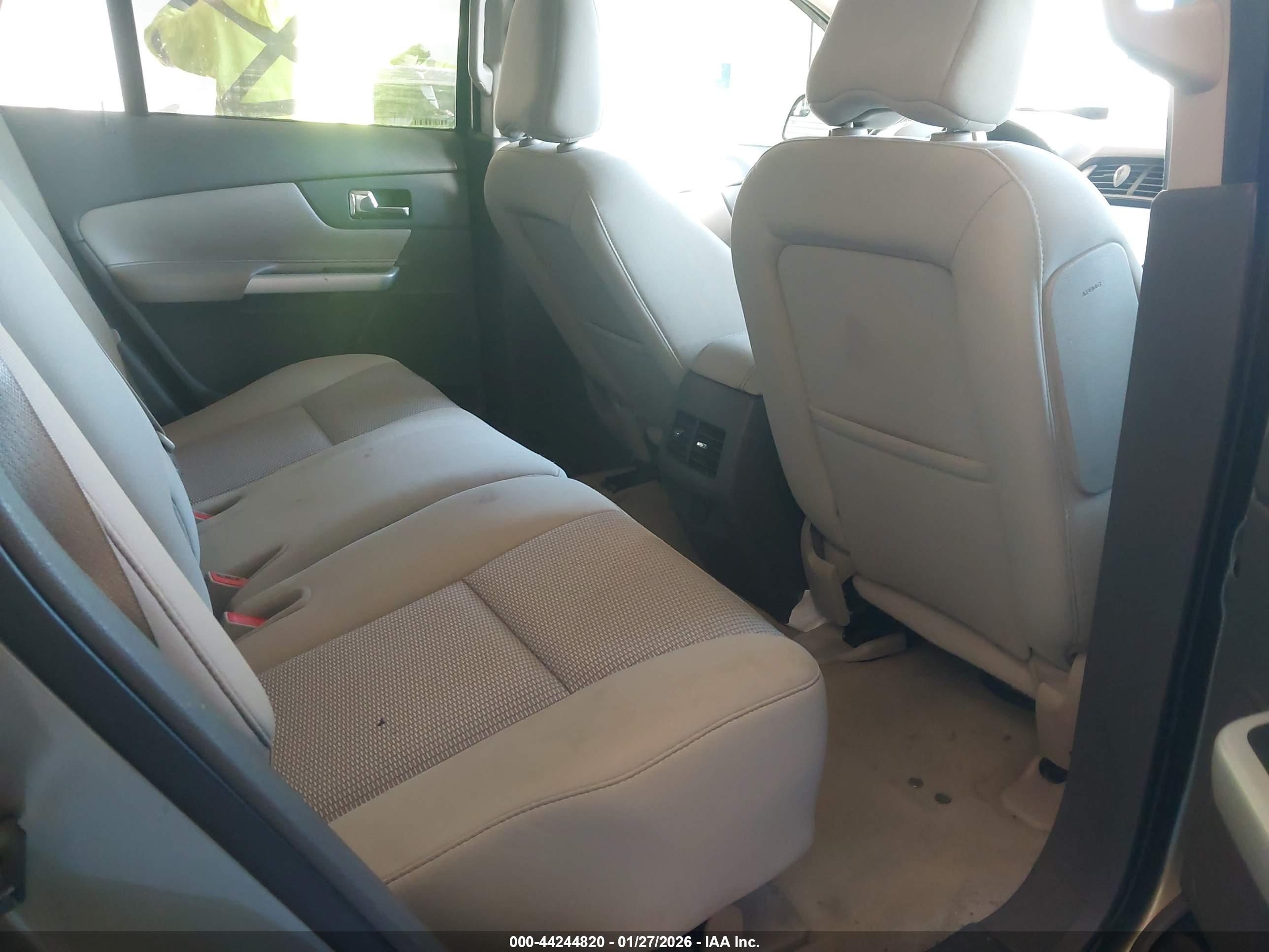 FORD EDGE image 8