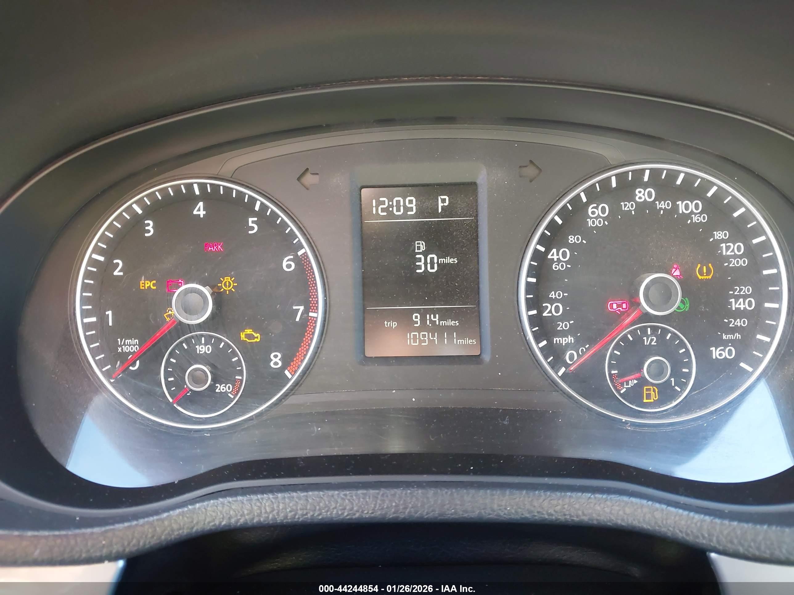 VOLKSWAGEN PASSAT image 7