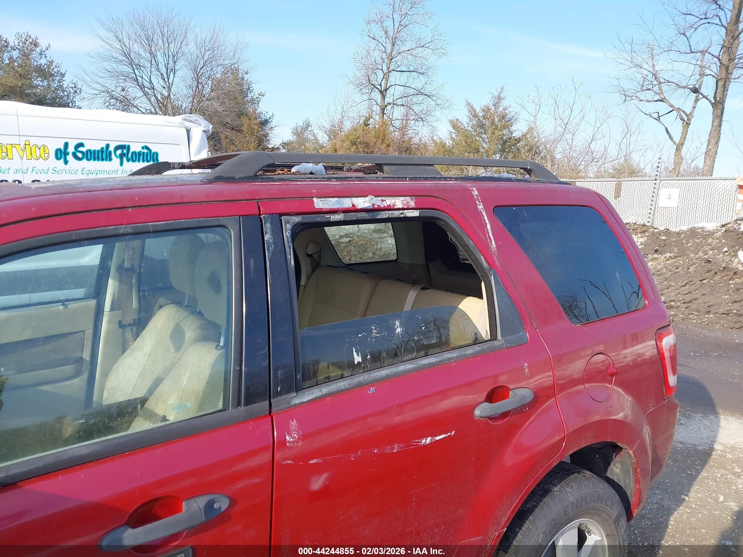 FORD ESCAPE image 6