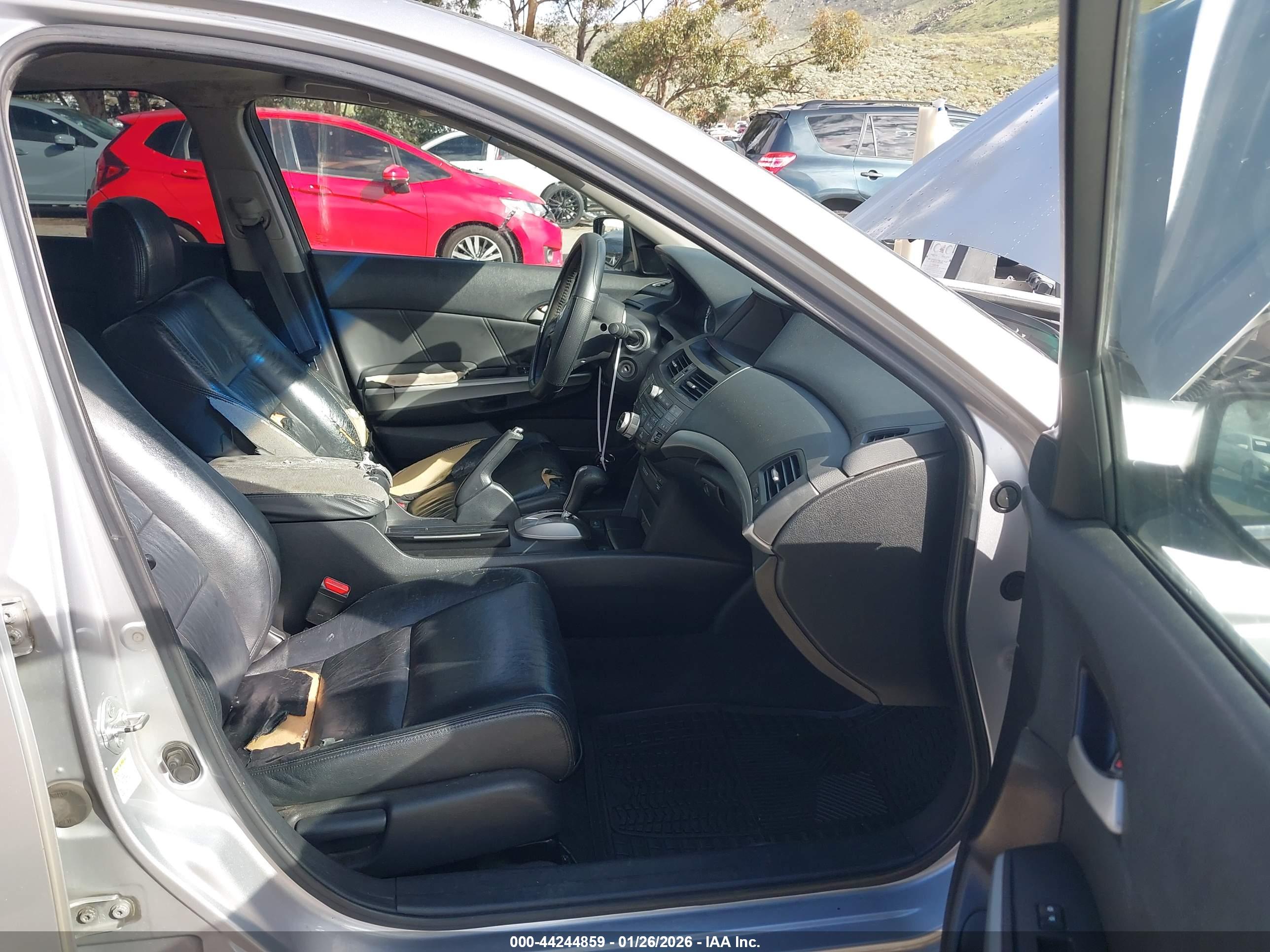 HONDA ACCORD image 5