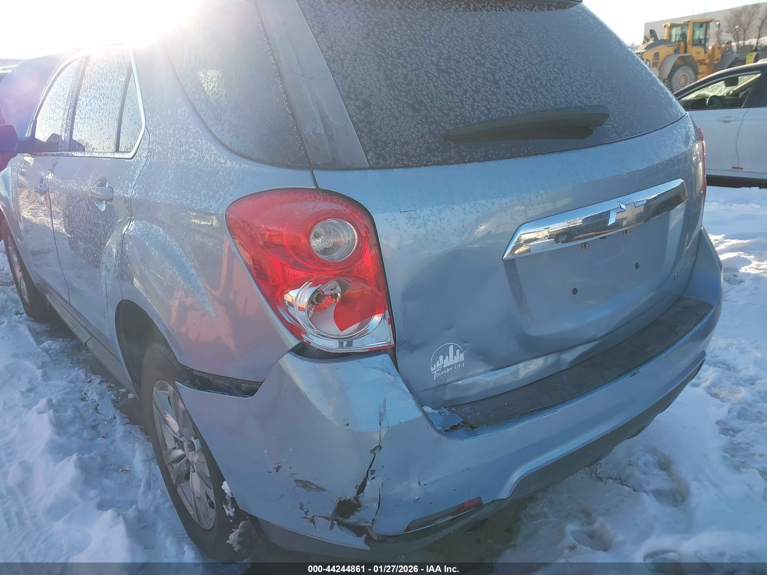 CHEVROLET EQUINOX image 6
