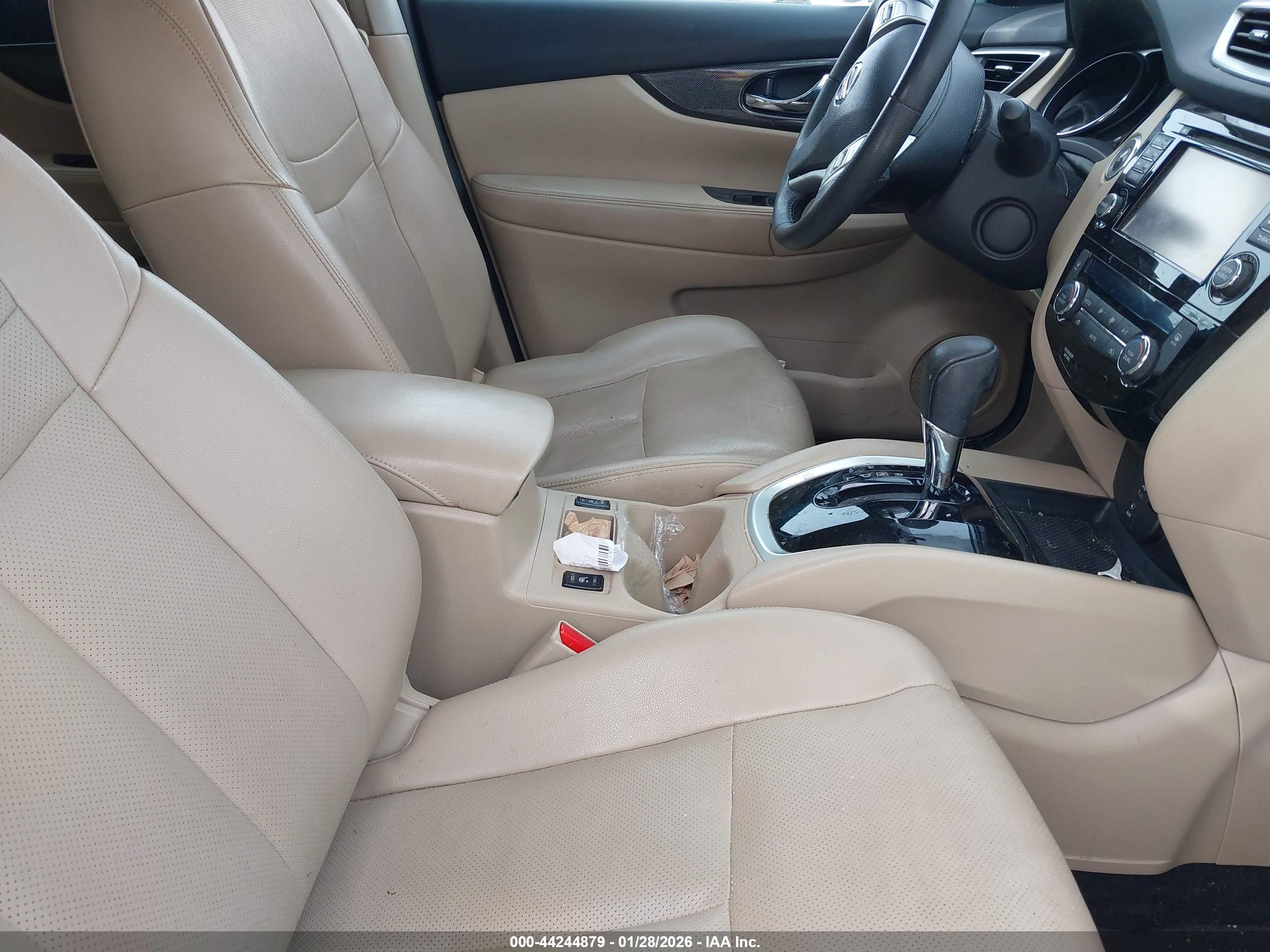 NISSAN ROGUE image 5