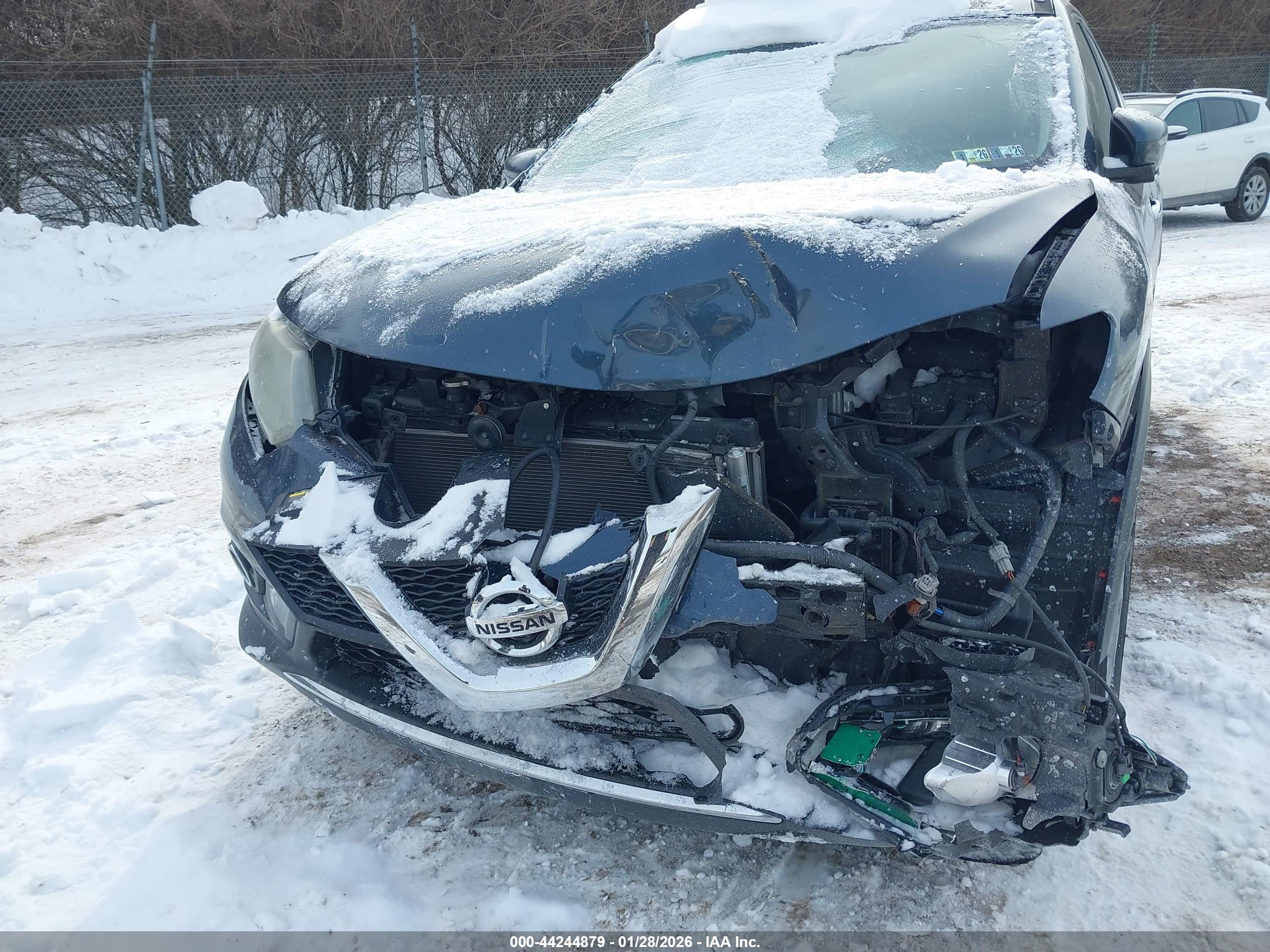 NISSAN ROGUE image 6