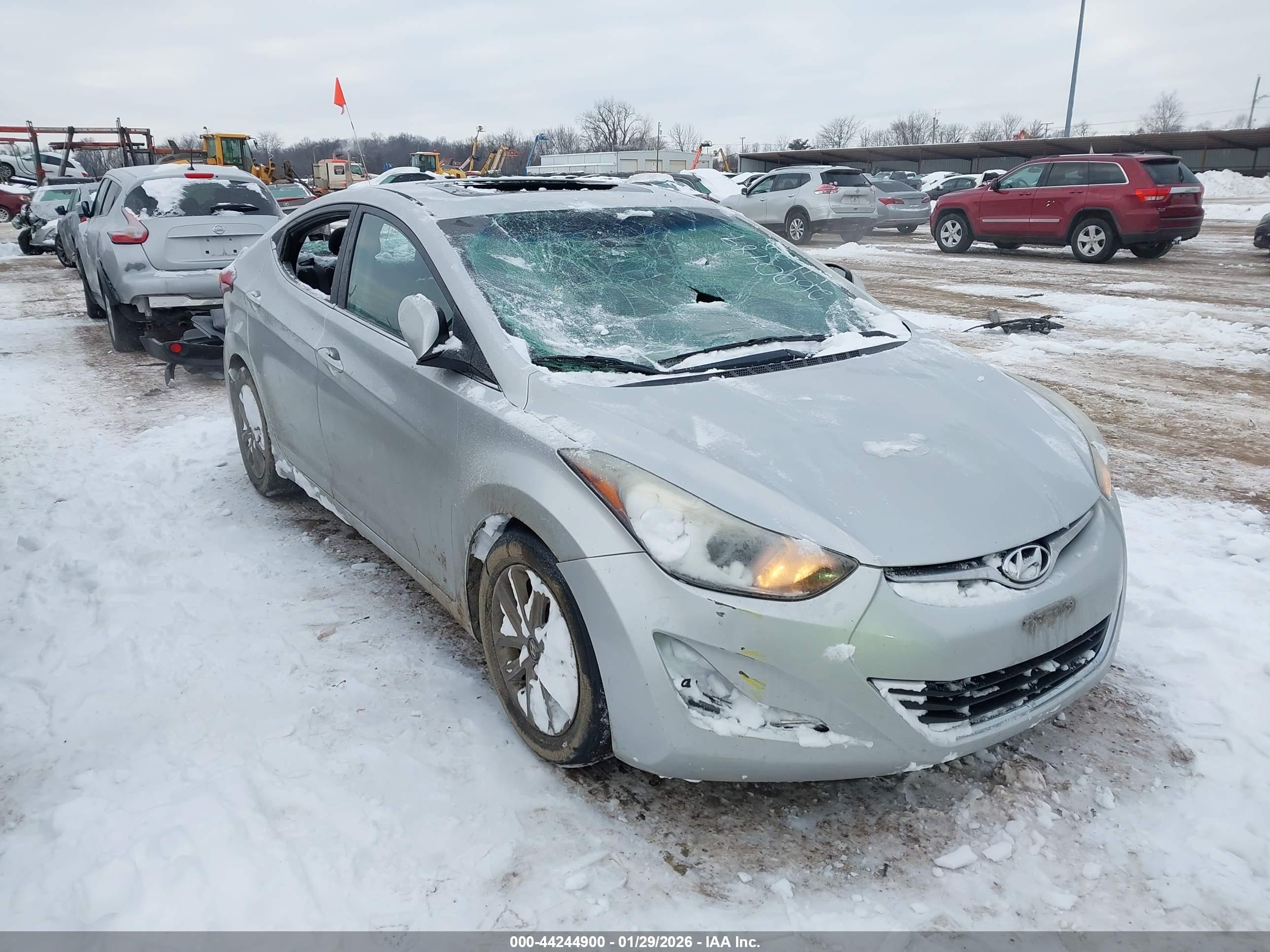 HYUNDAI ELANTRA image 6