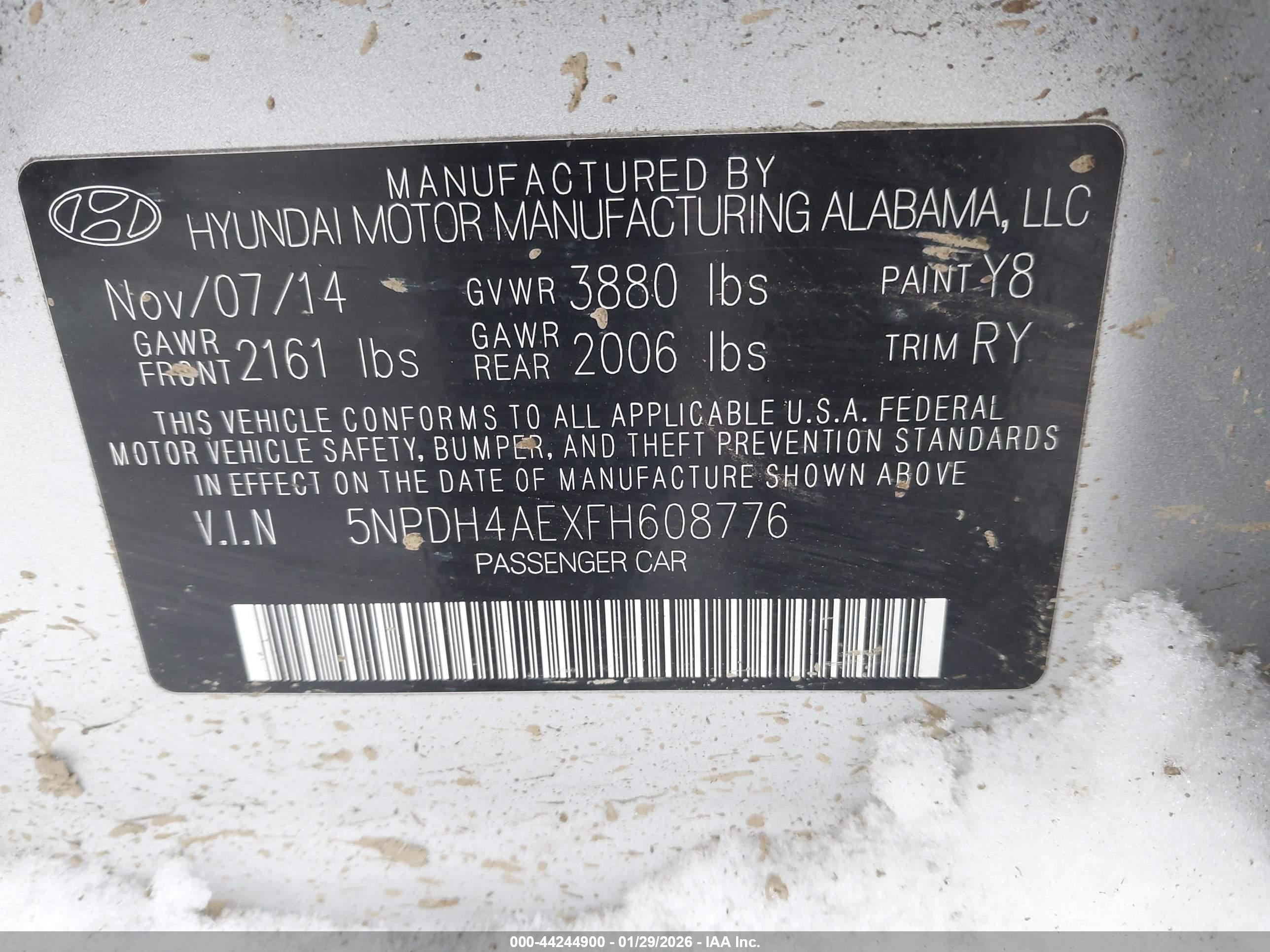 HYUNDAI ELANTRA image 9