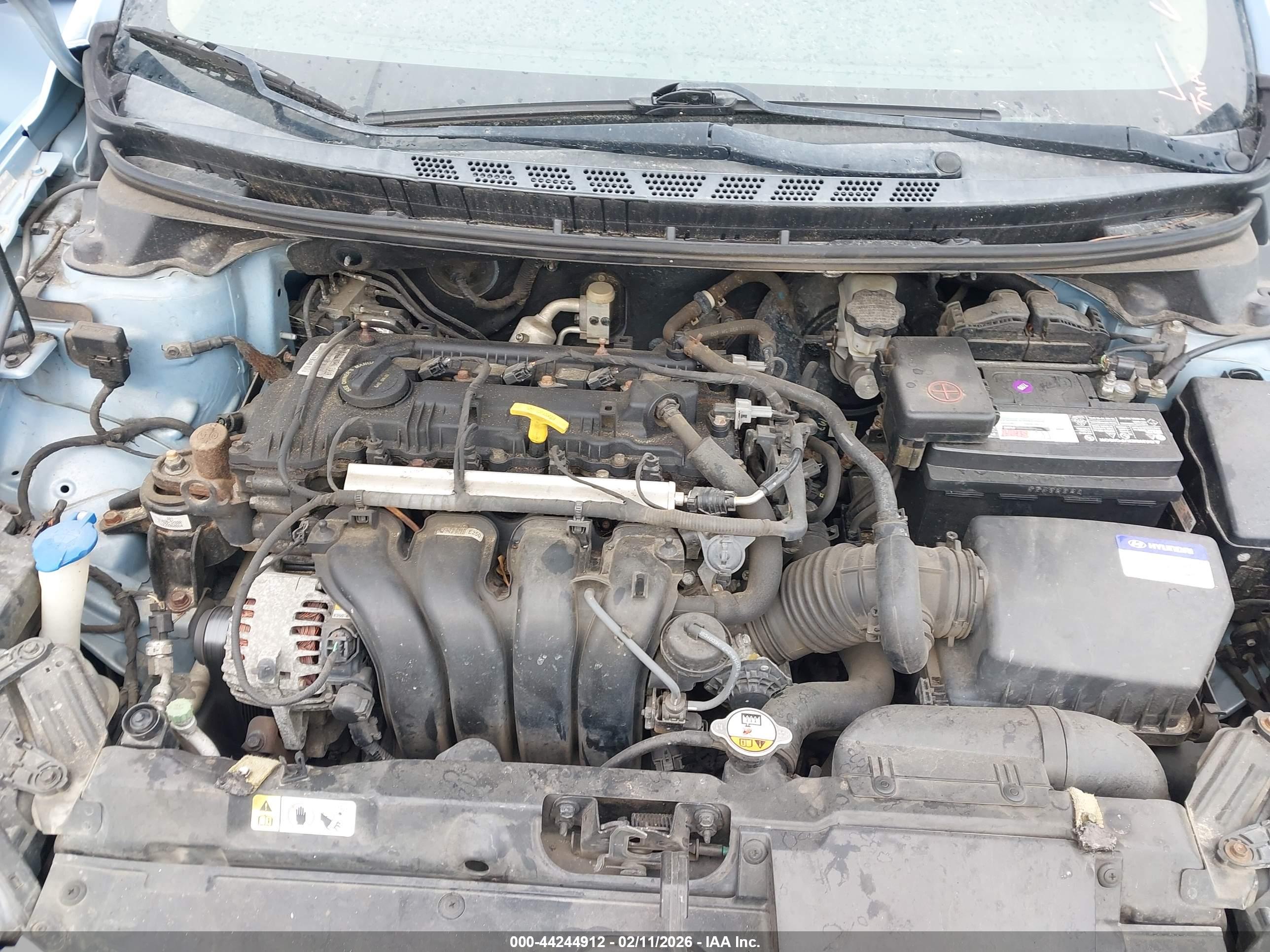 HYUNDAI ELANTRA image 10
