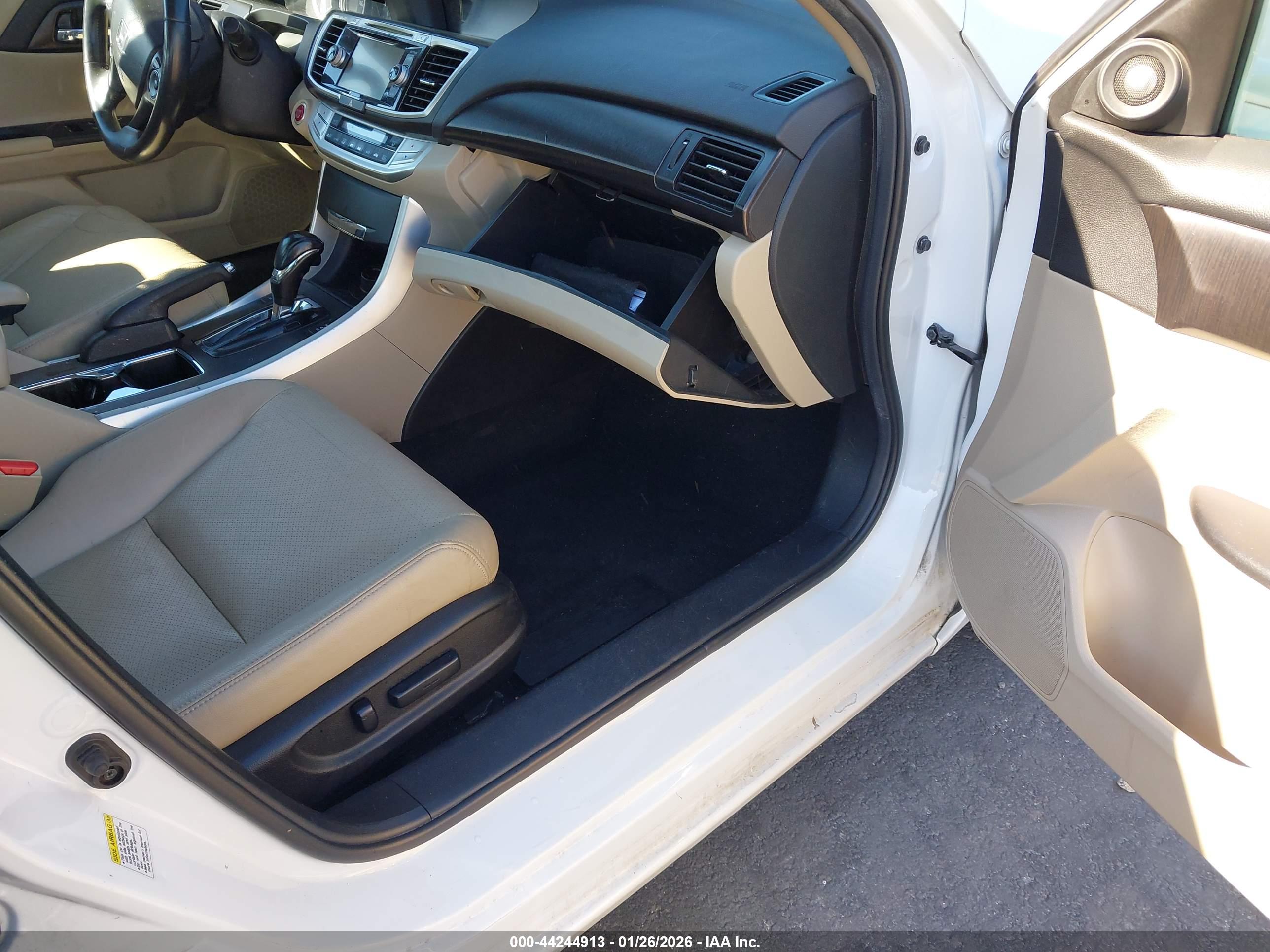 HONDA ACCORD image 5