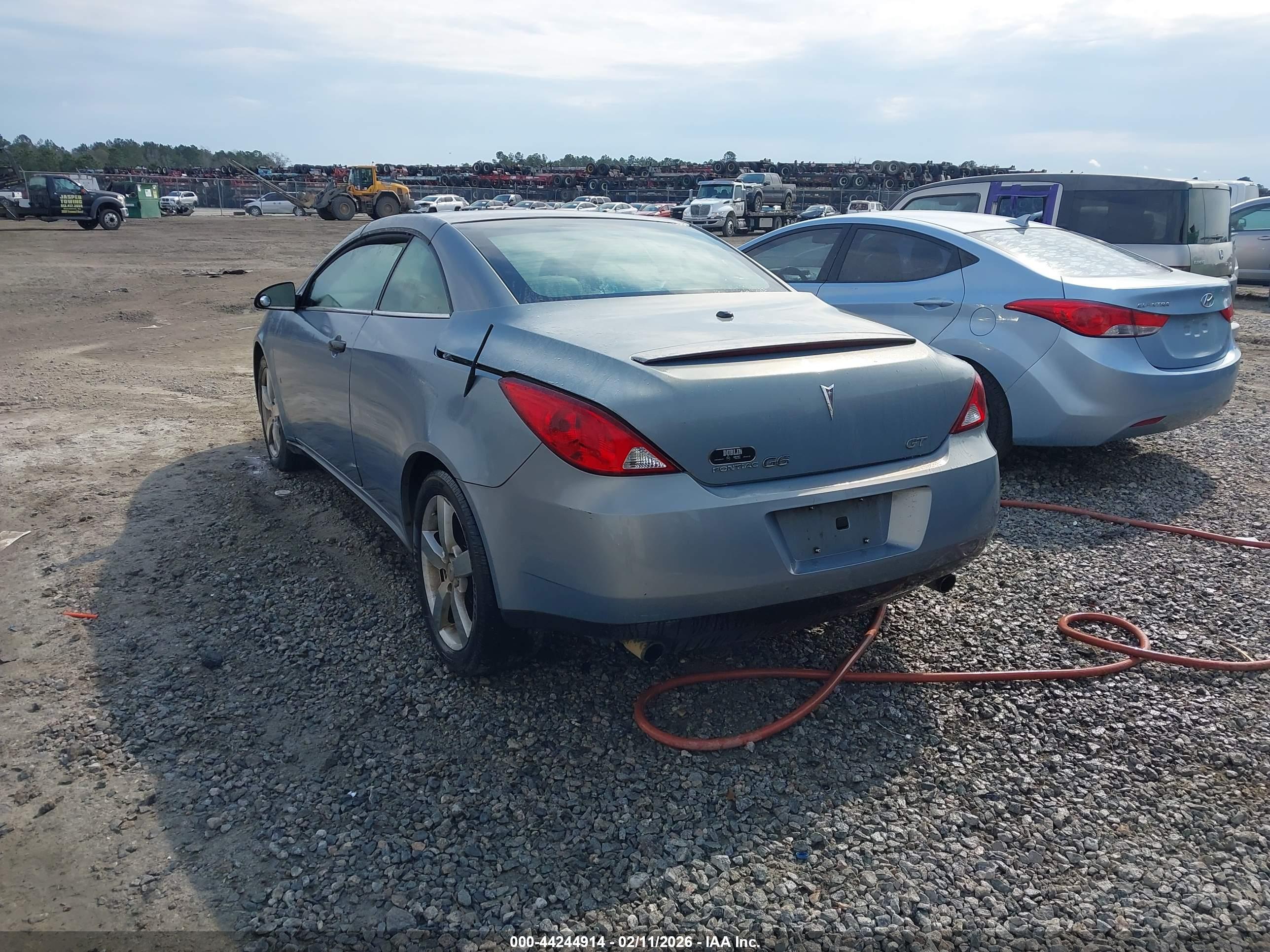 PONTIAC G6 image 3