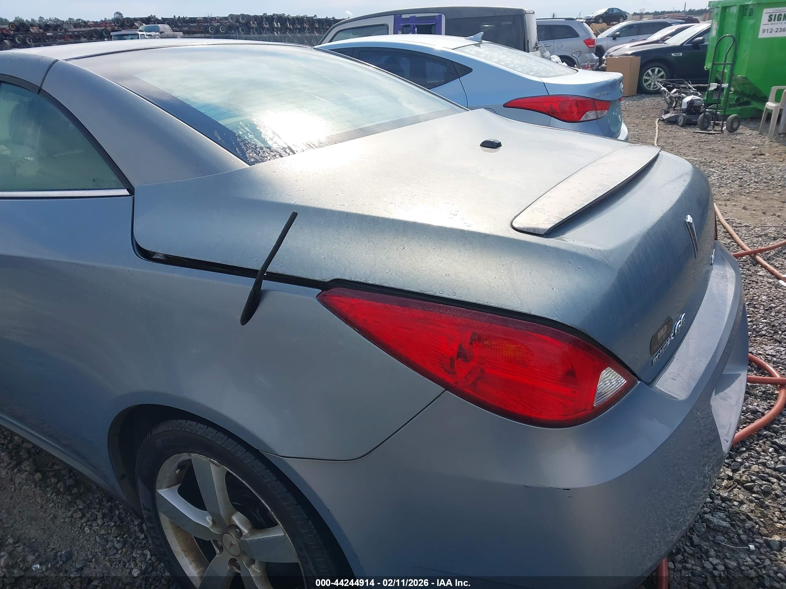 PONTIAC G6 image 6