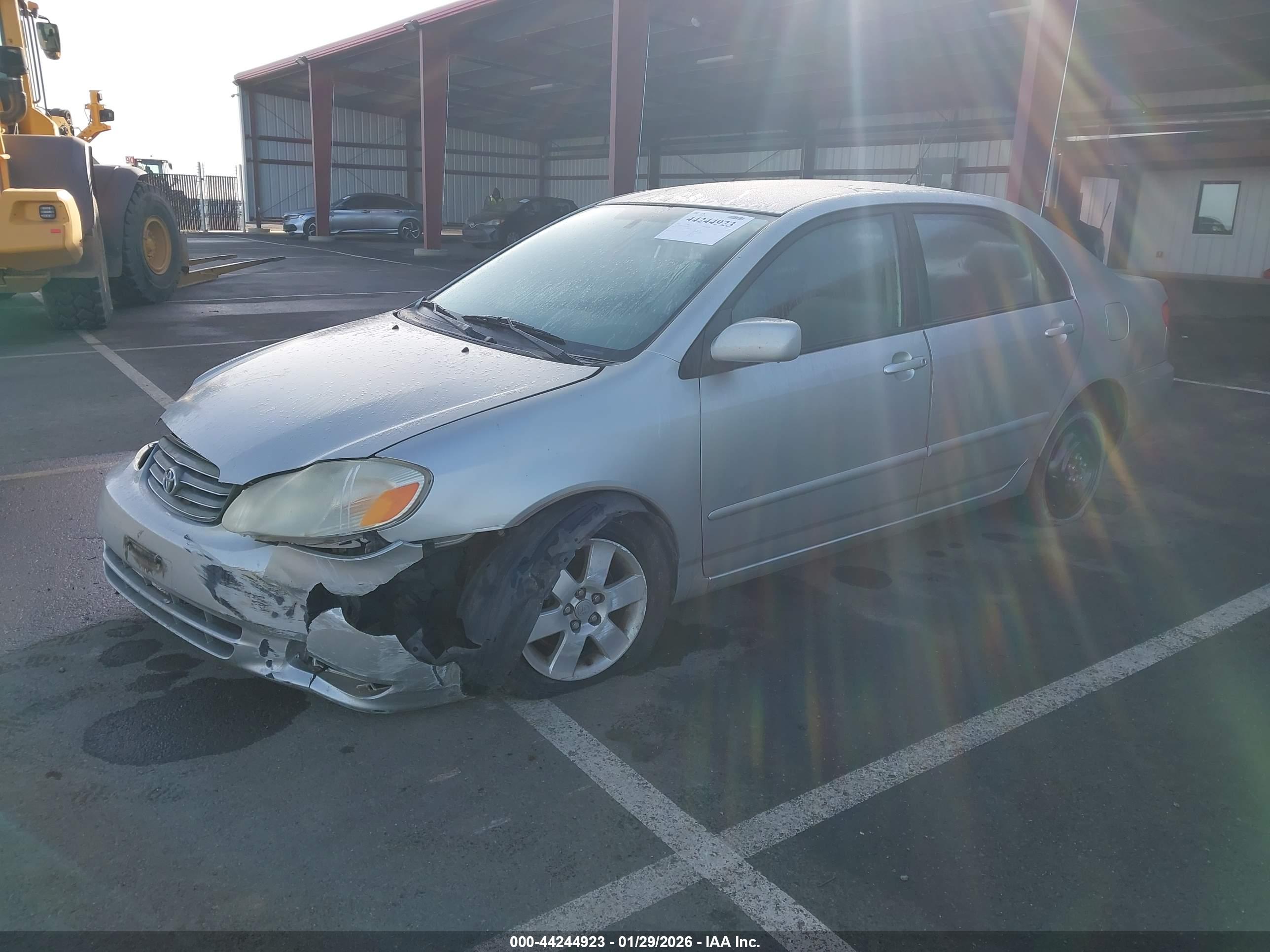 TOYOTA COROLLA image 2