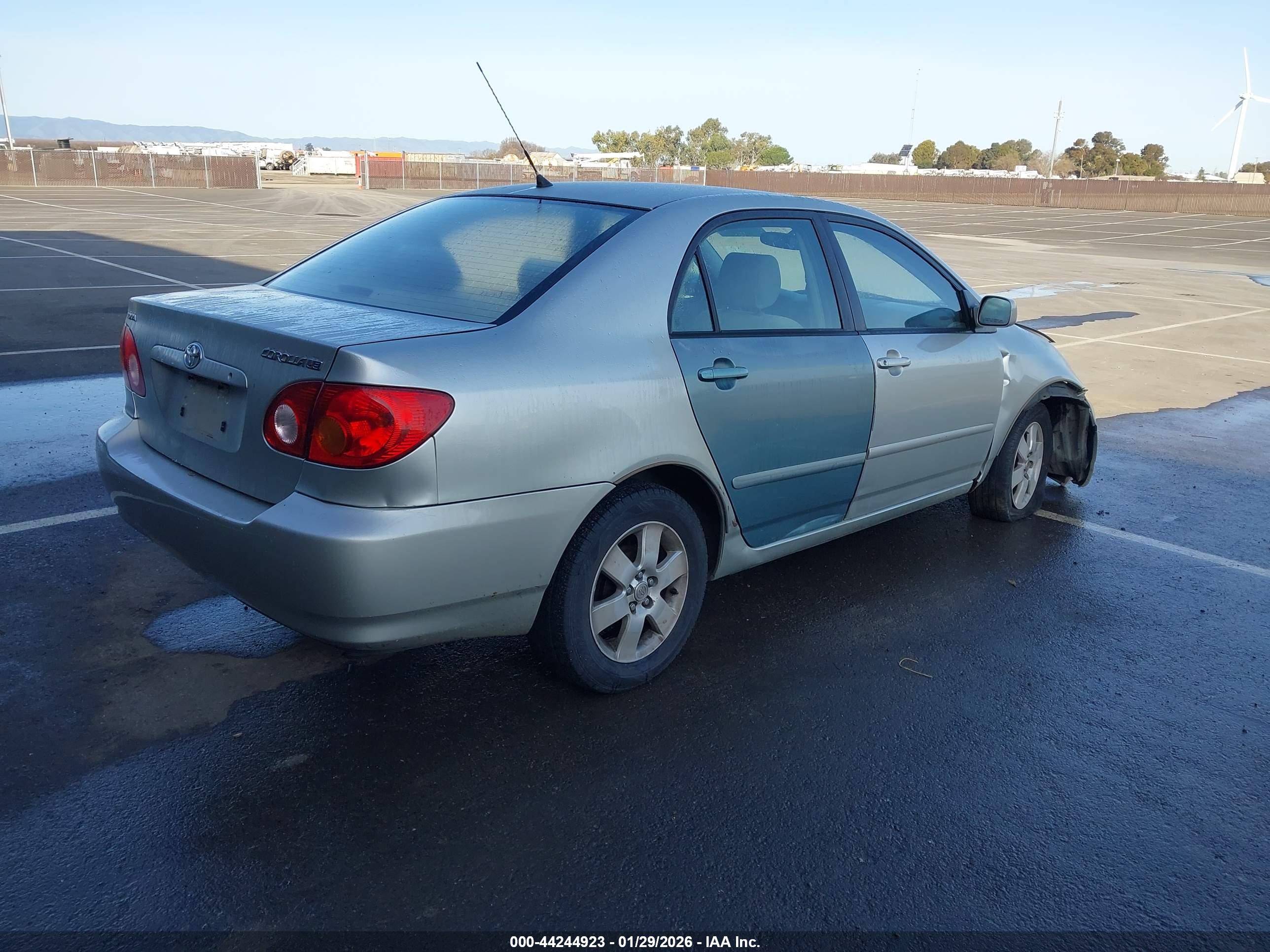 TOYOTA COROLLA image 4