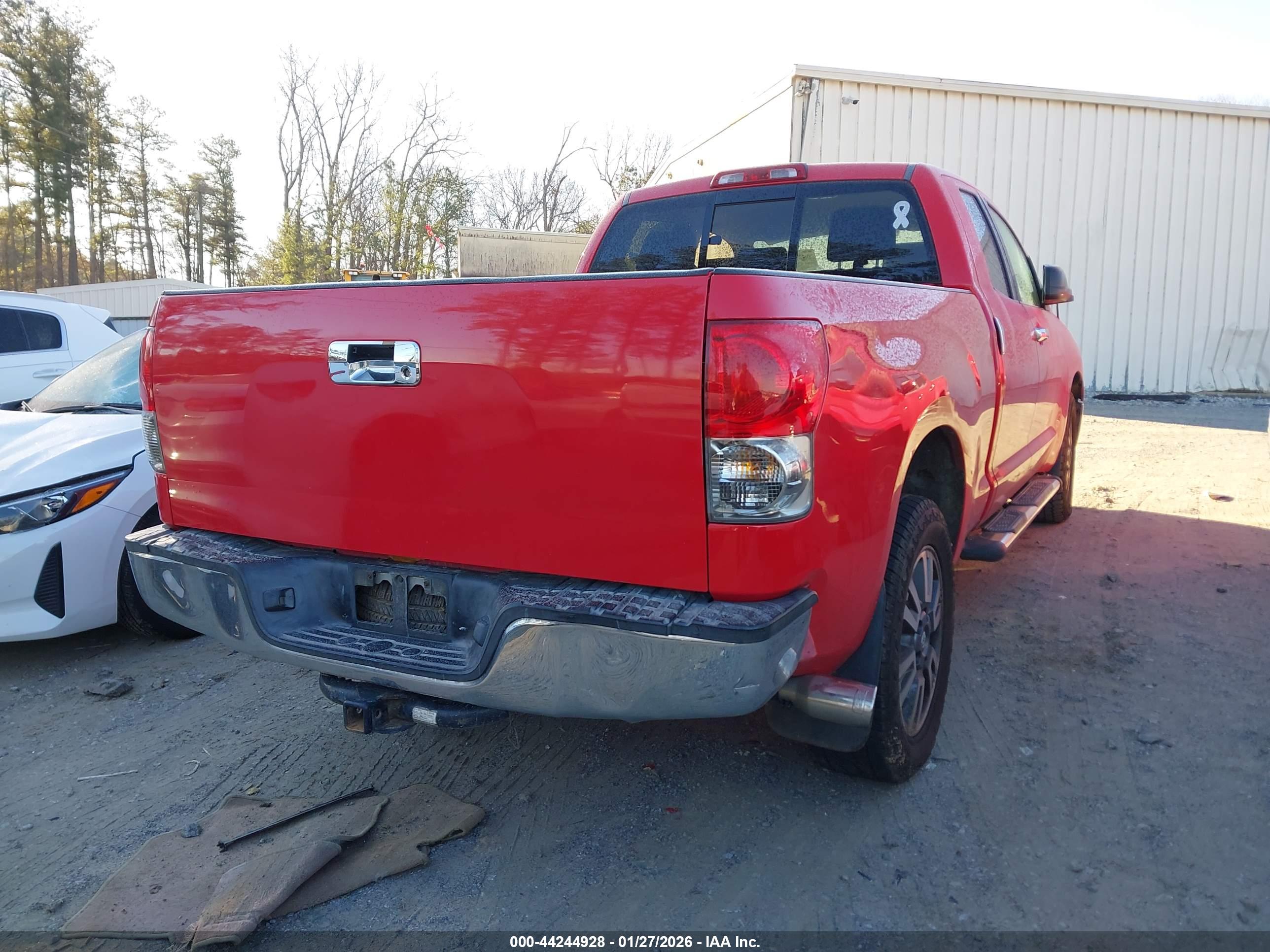 TOYOTA TUNDRA image 4