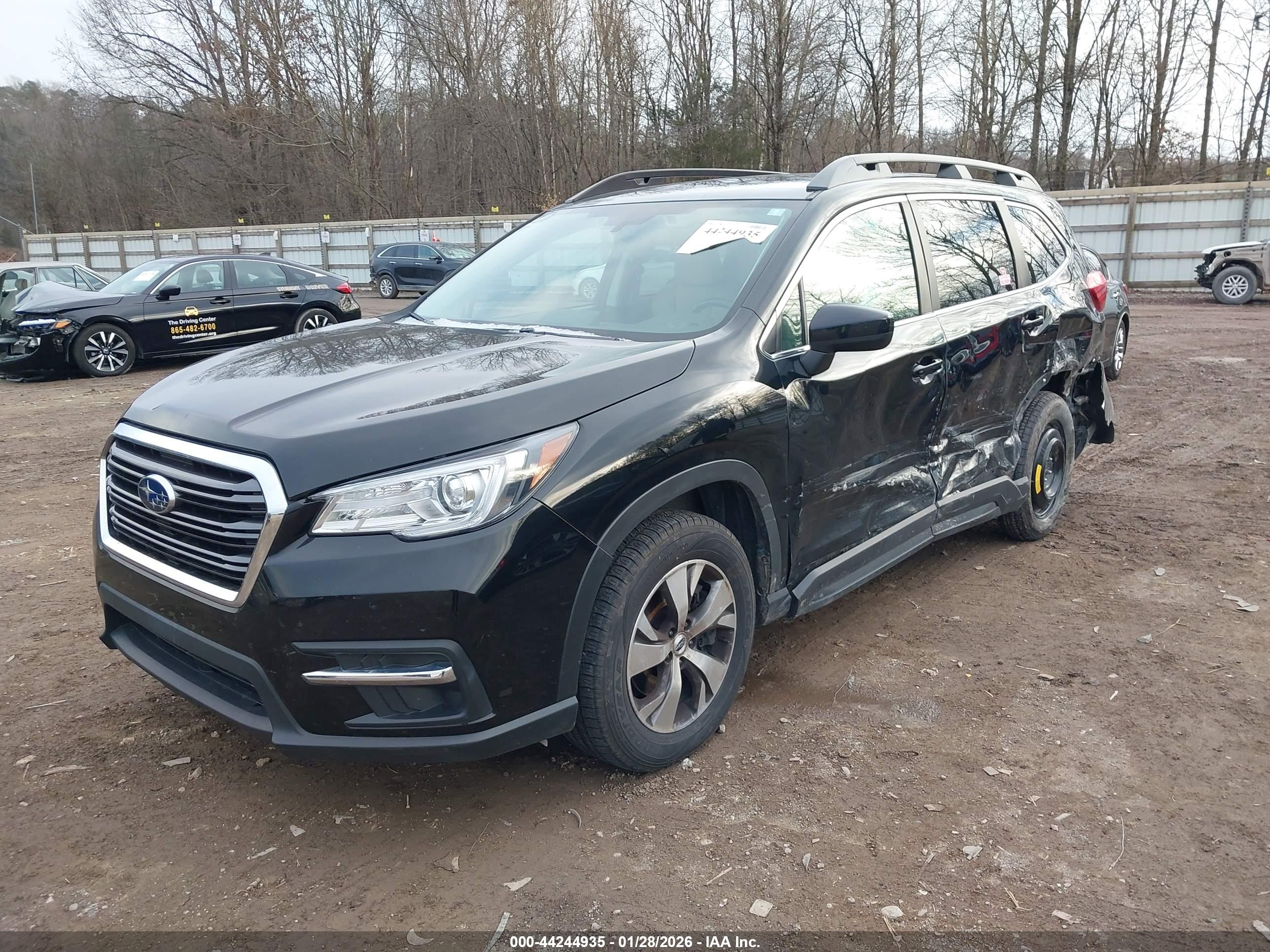 SUBARU ASCENT image 2