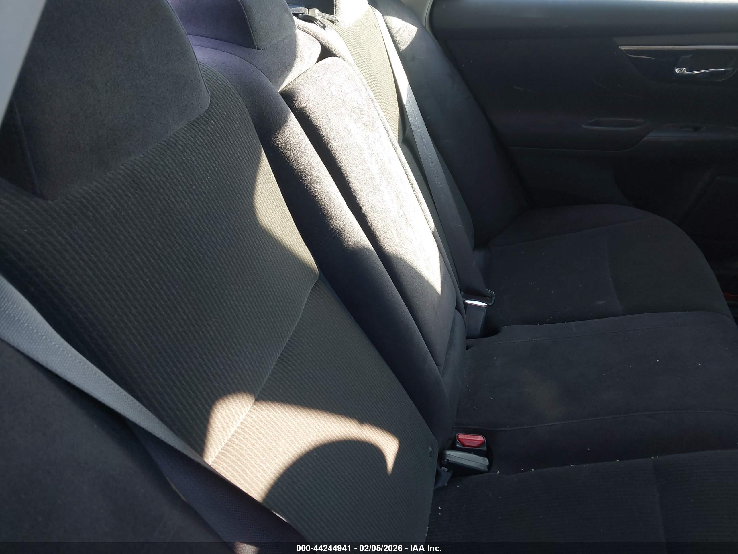 NISSAN ALTIMA image 8