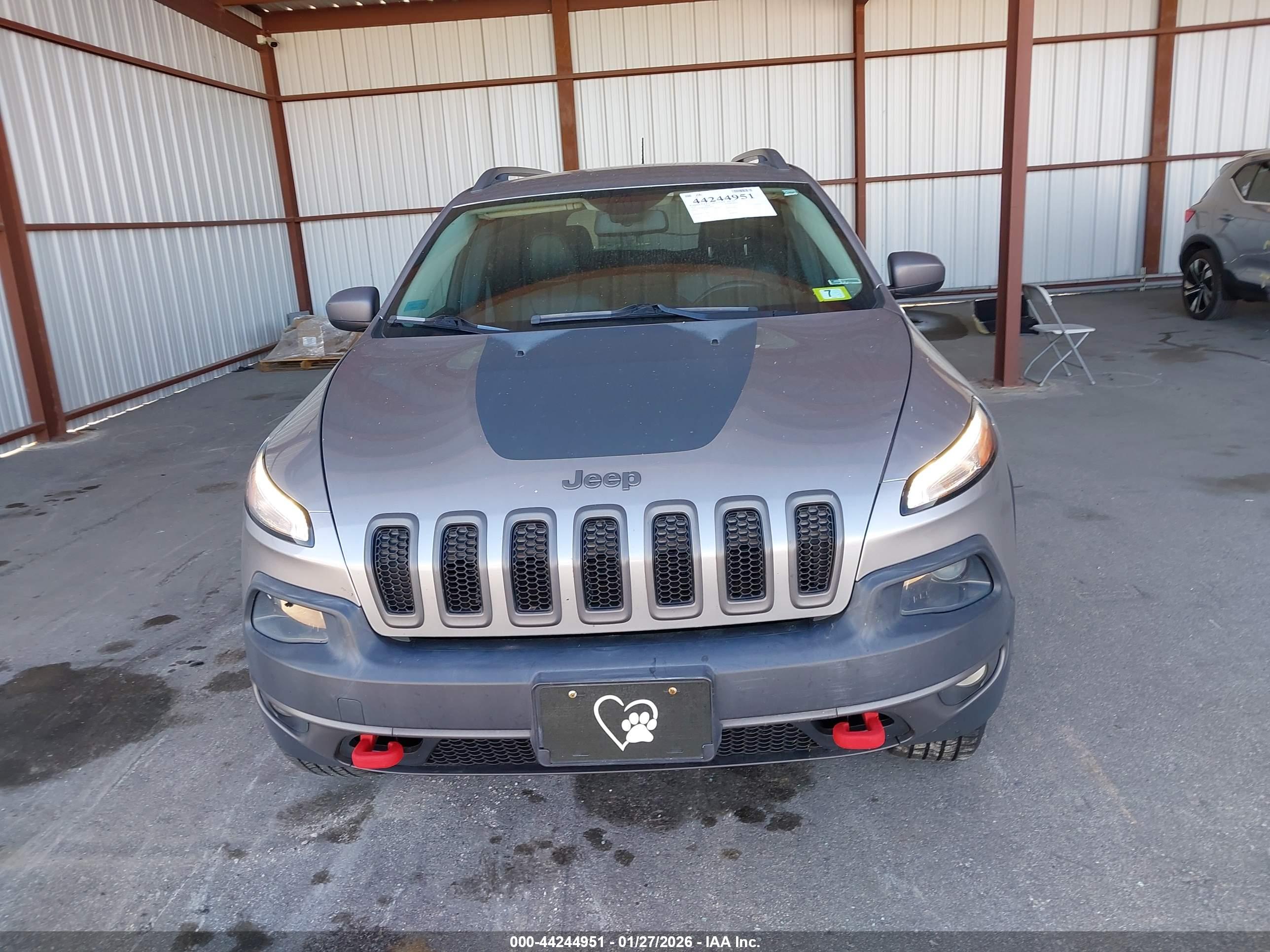 JEEP CHEROKEE image 6