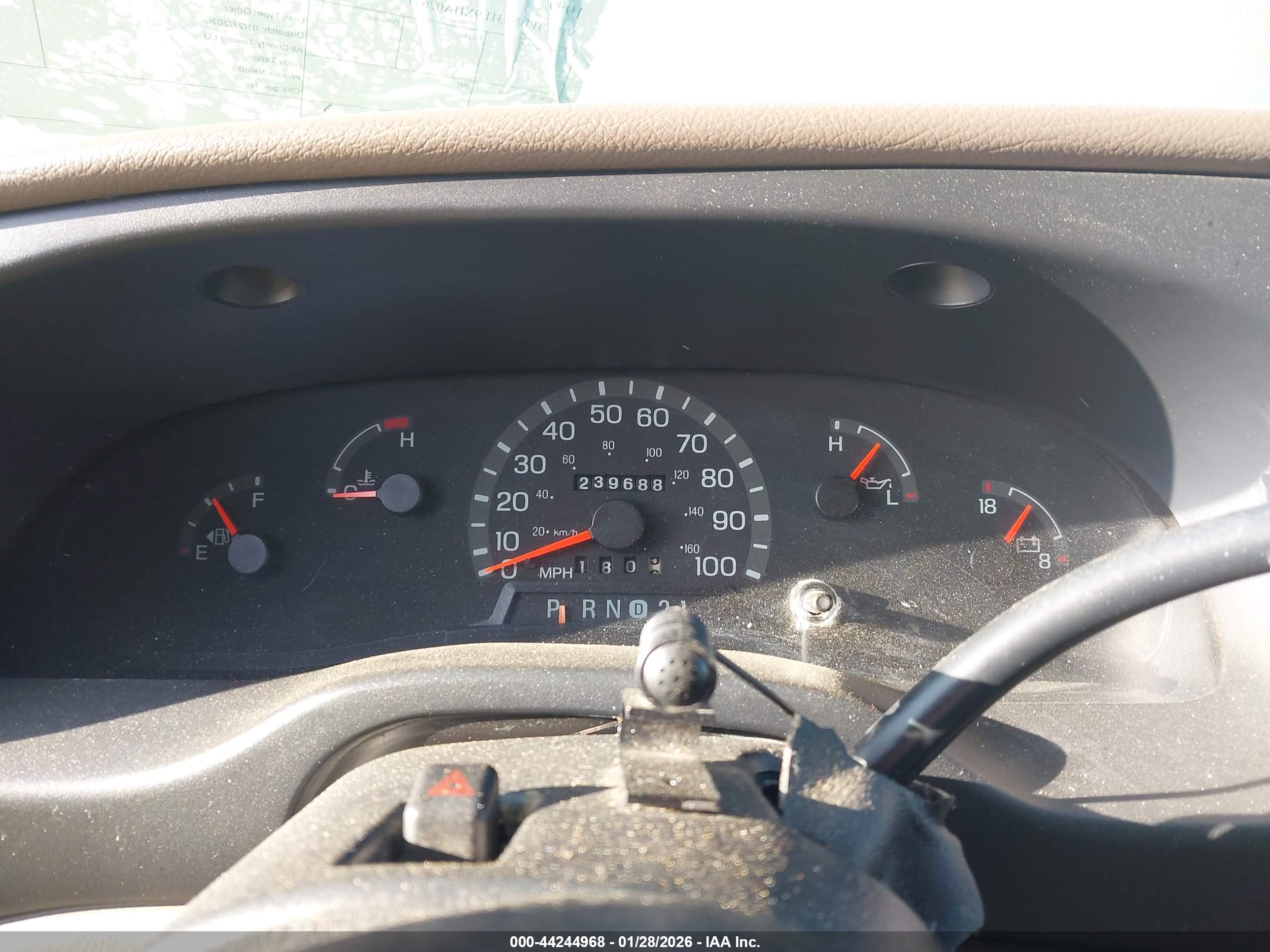 FORD E-350 image 7