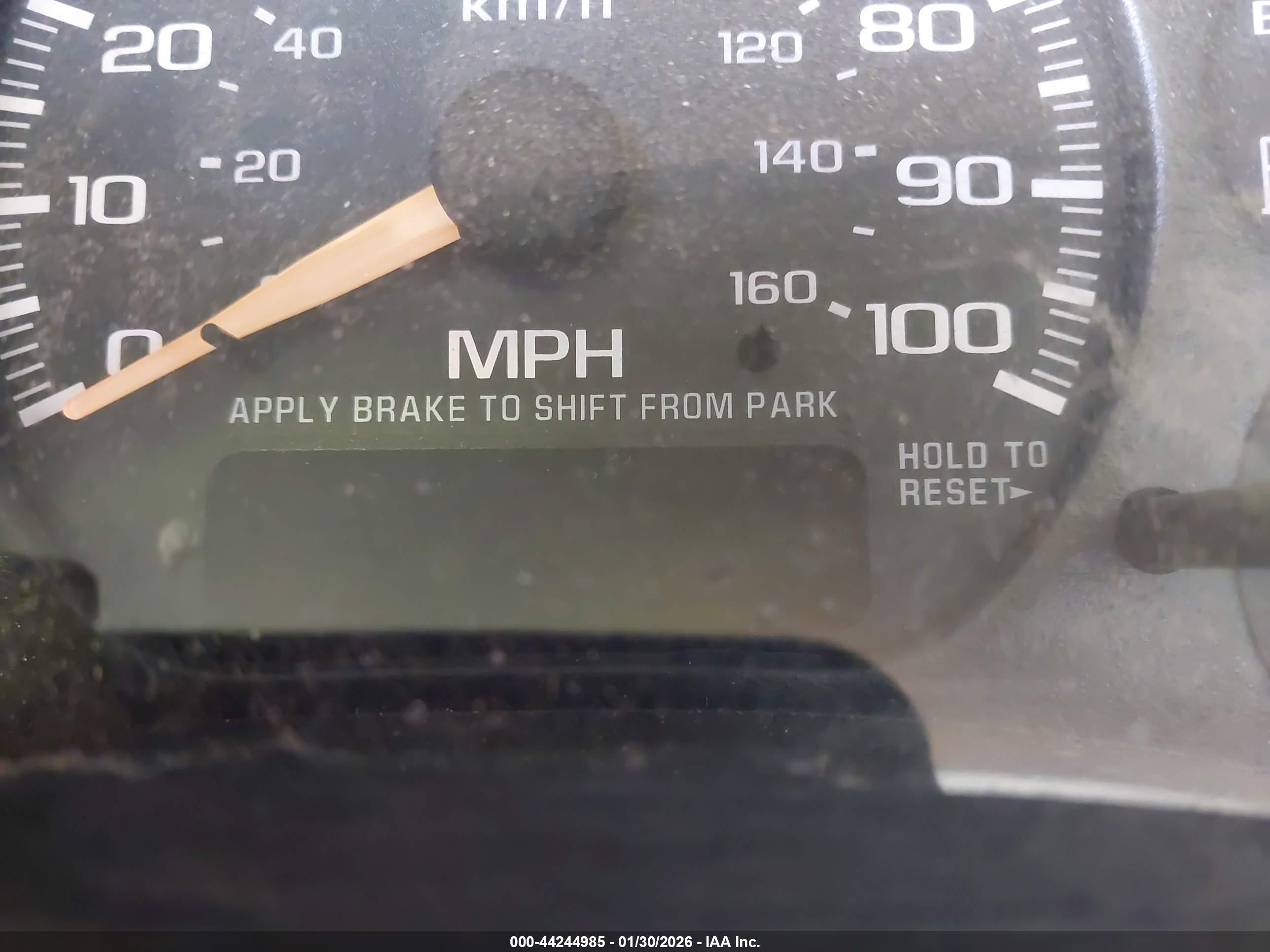 CHEVROLET SILVERADO image 7
