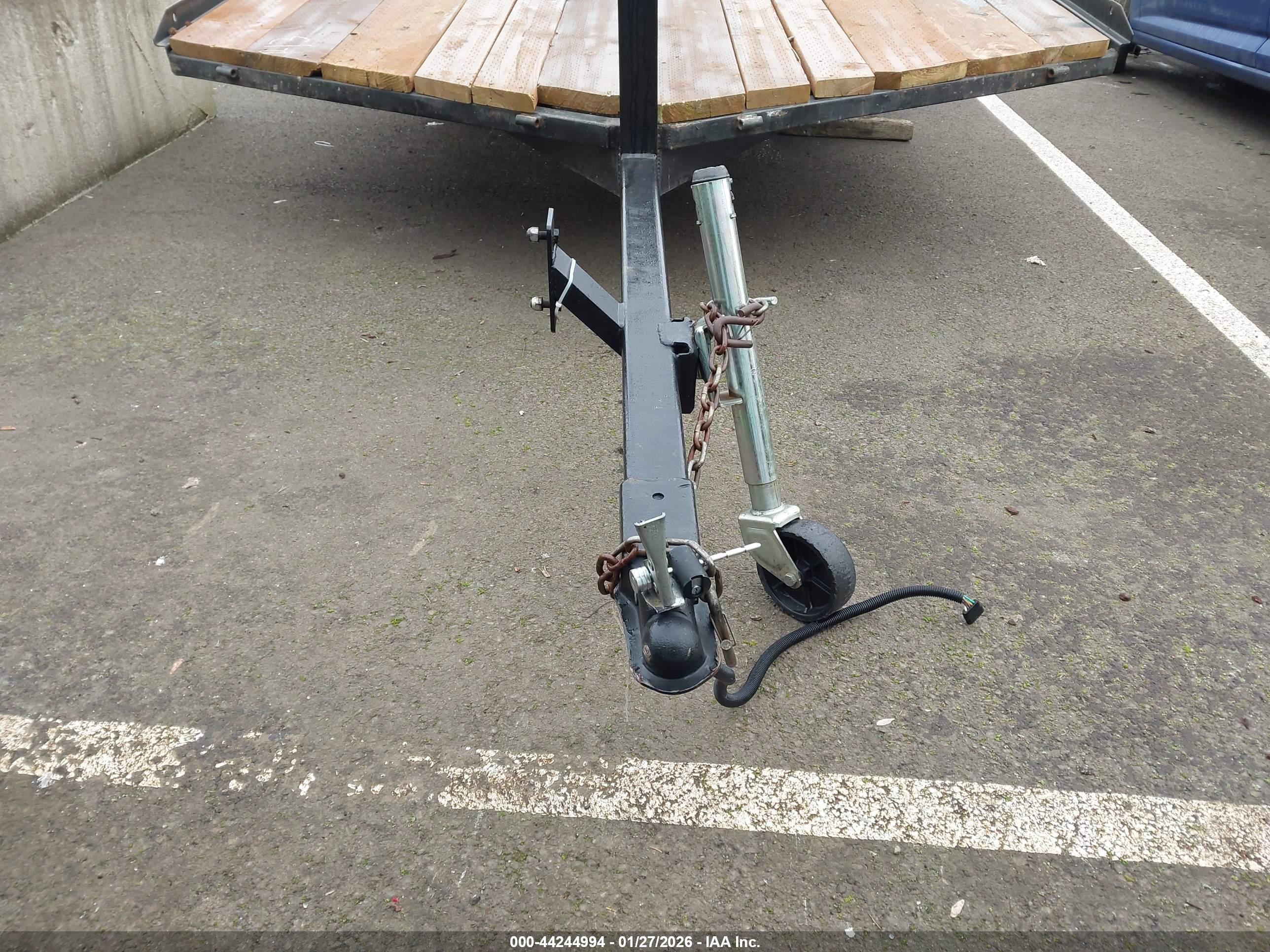 UTILITY TRAILER image 10
